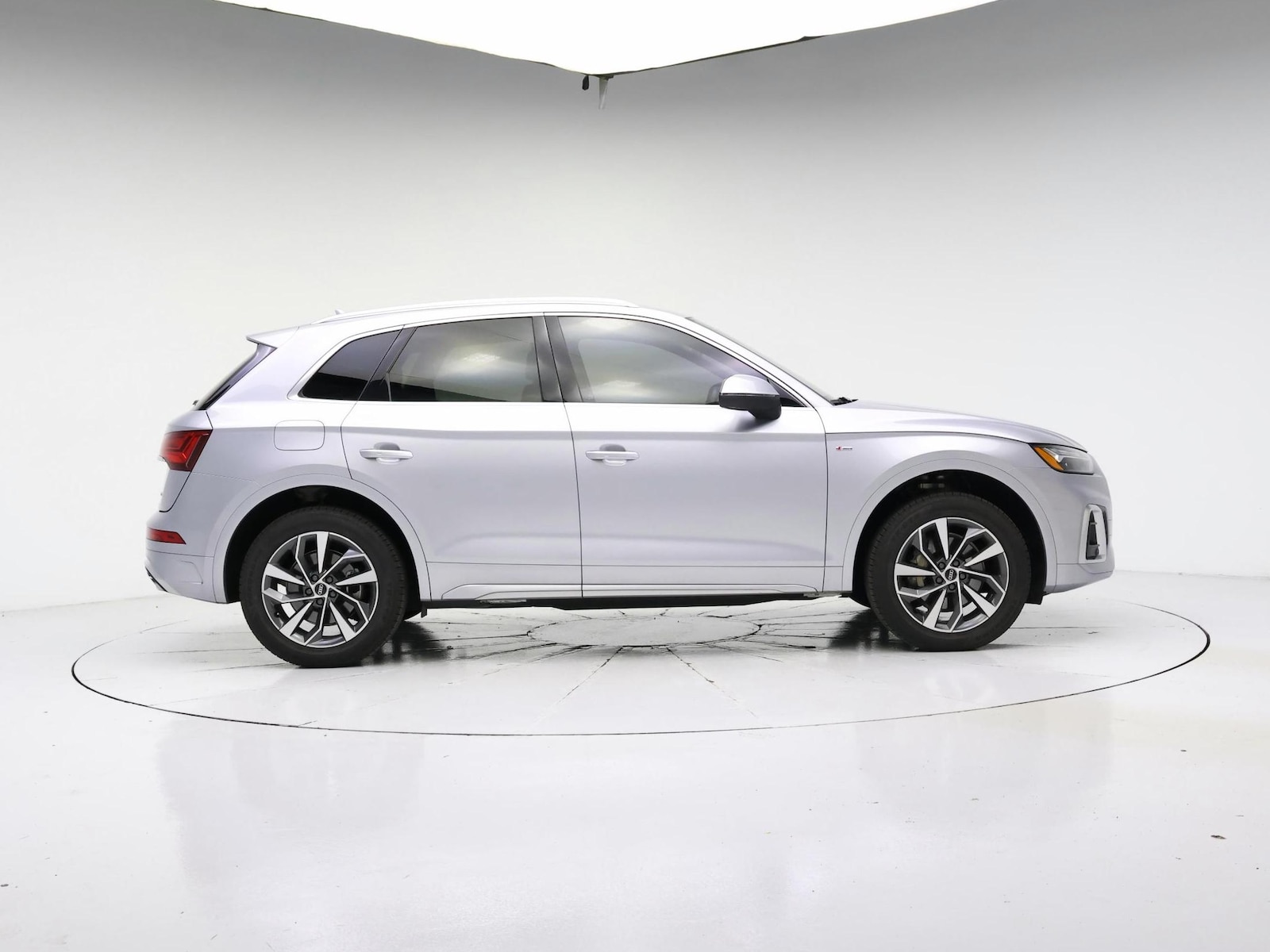 2022 Audi Q5 Premium Plus - Photo 8