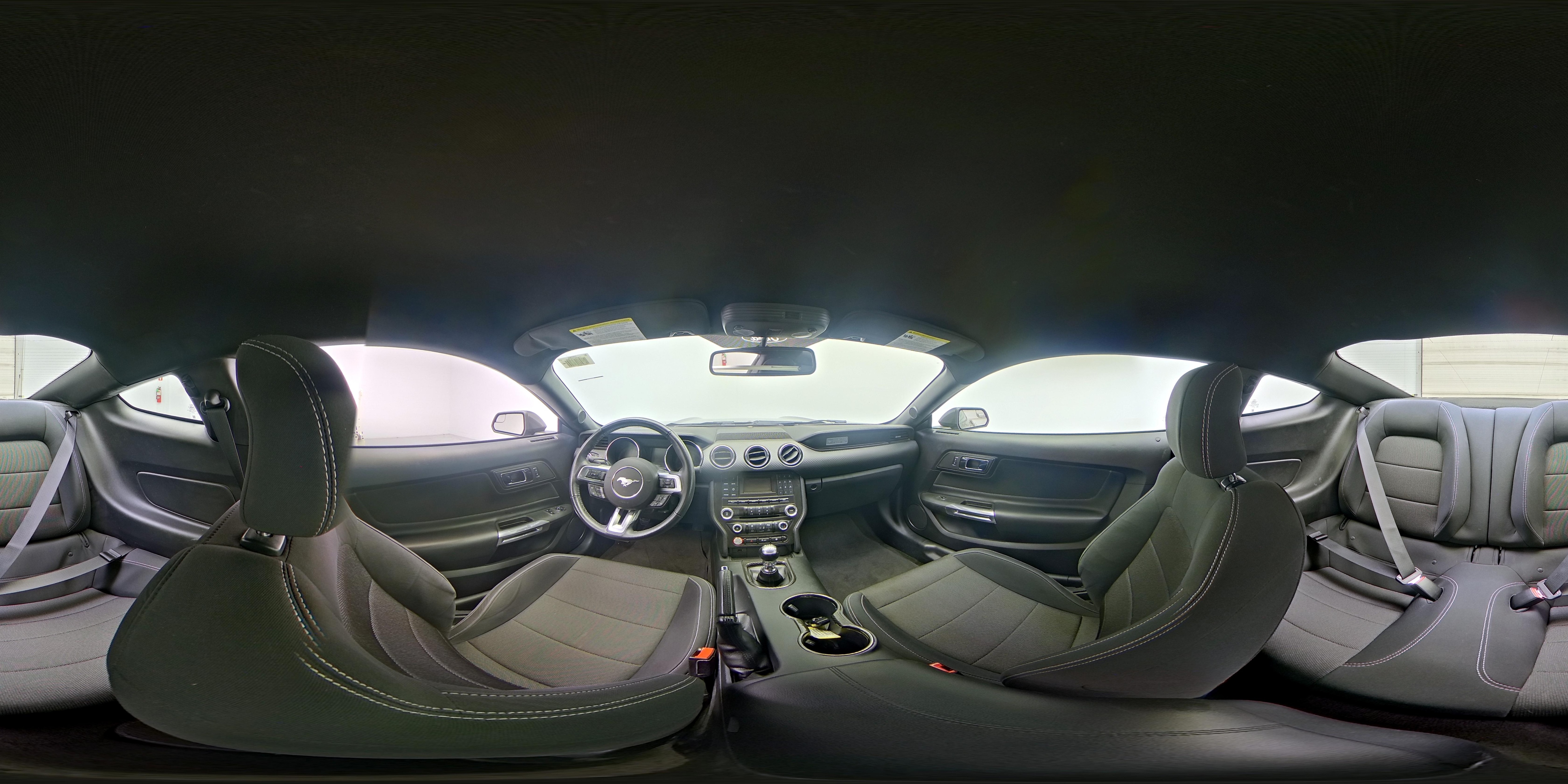 2016 Ford Mustang V6 - Photo 24