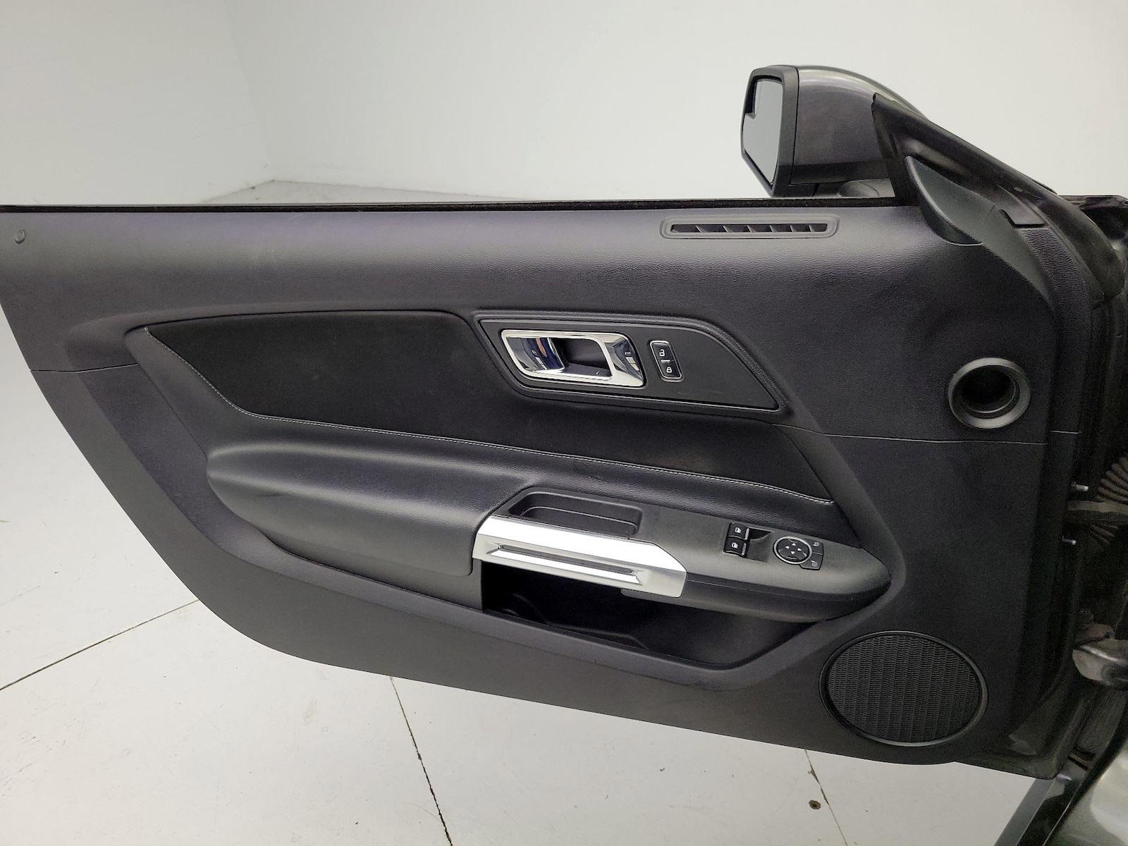2016 Ford Mustang V6 - Photo 13