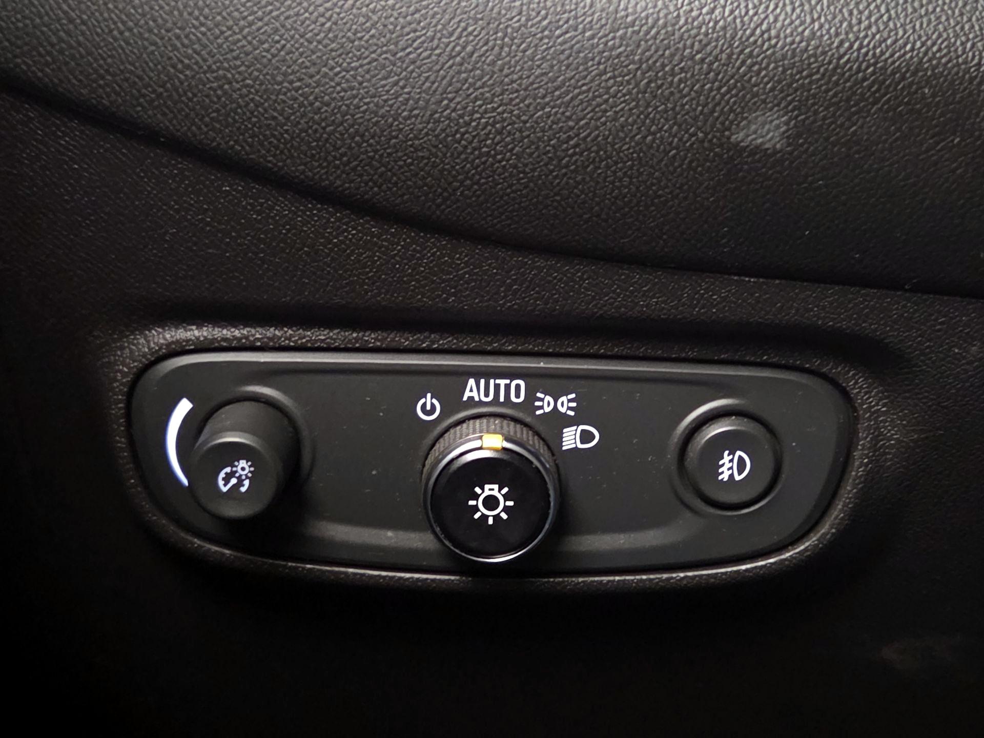 Thumbnail: 2020 Chevrolet Equinox - 13