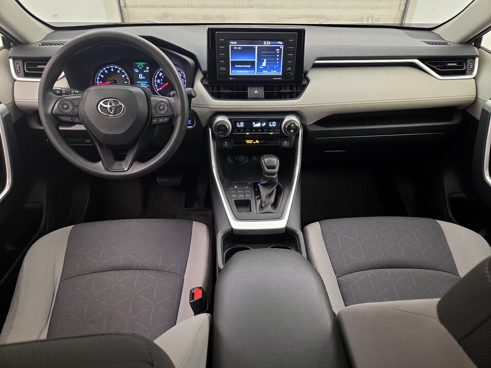 Thumbnail: 2020 Toyota RAV4 - 9