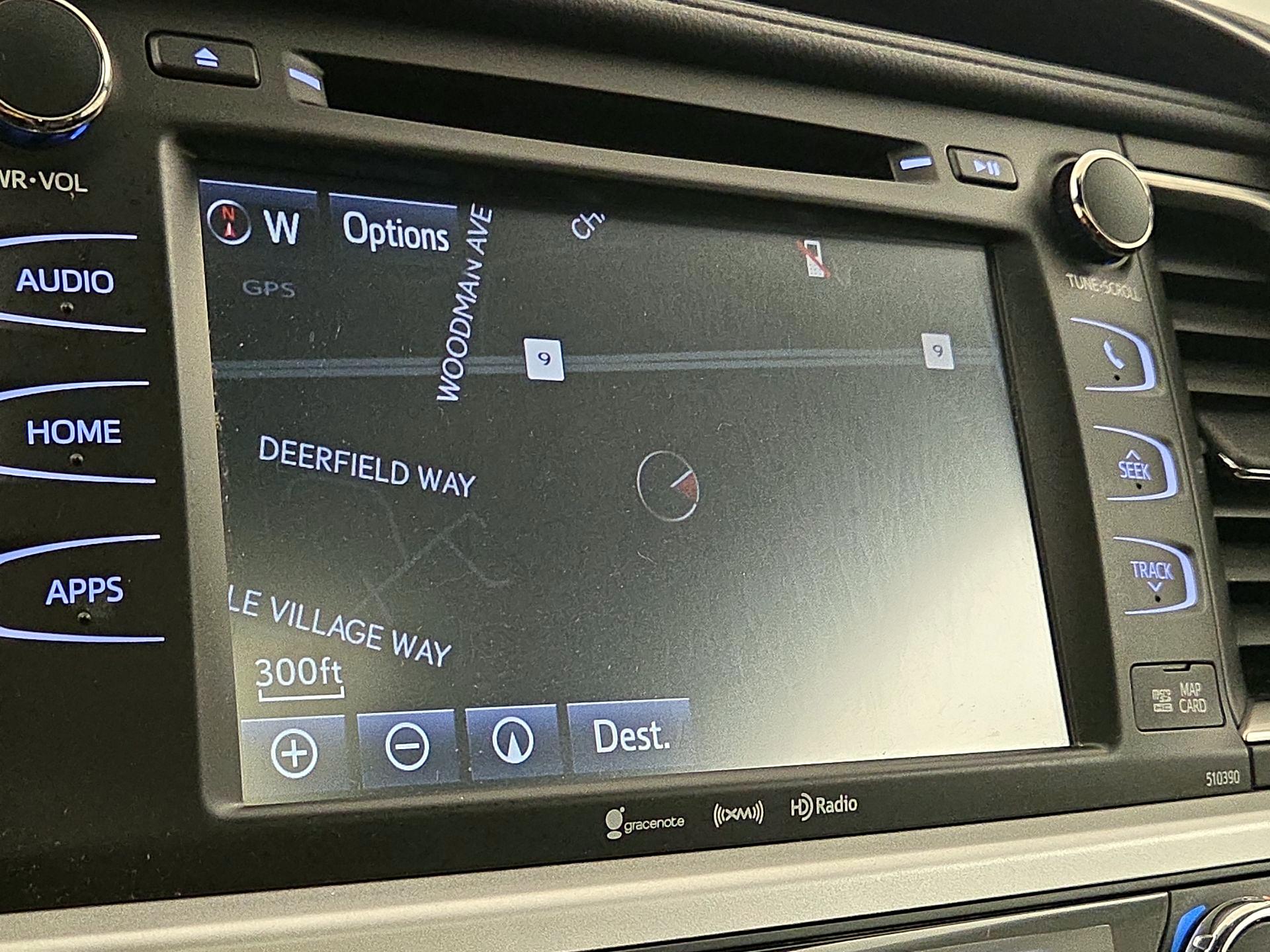 Thumbnail: 2019 Toyota Highlander - 14