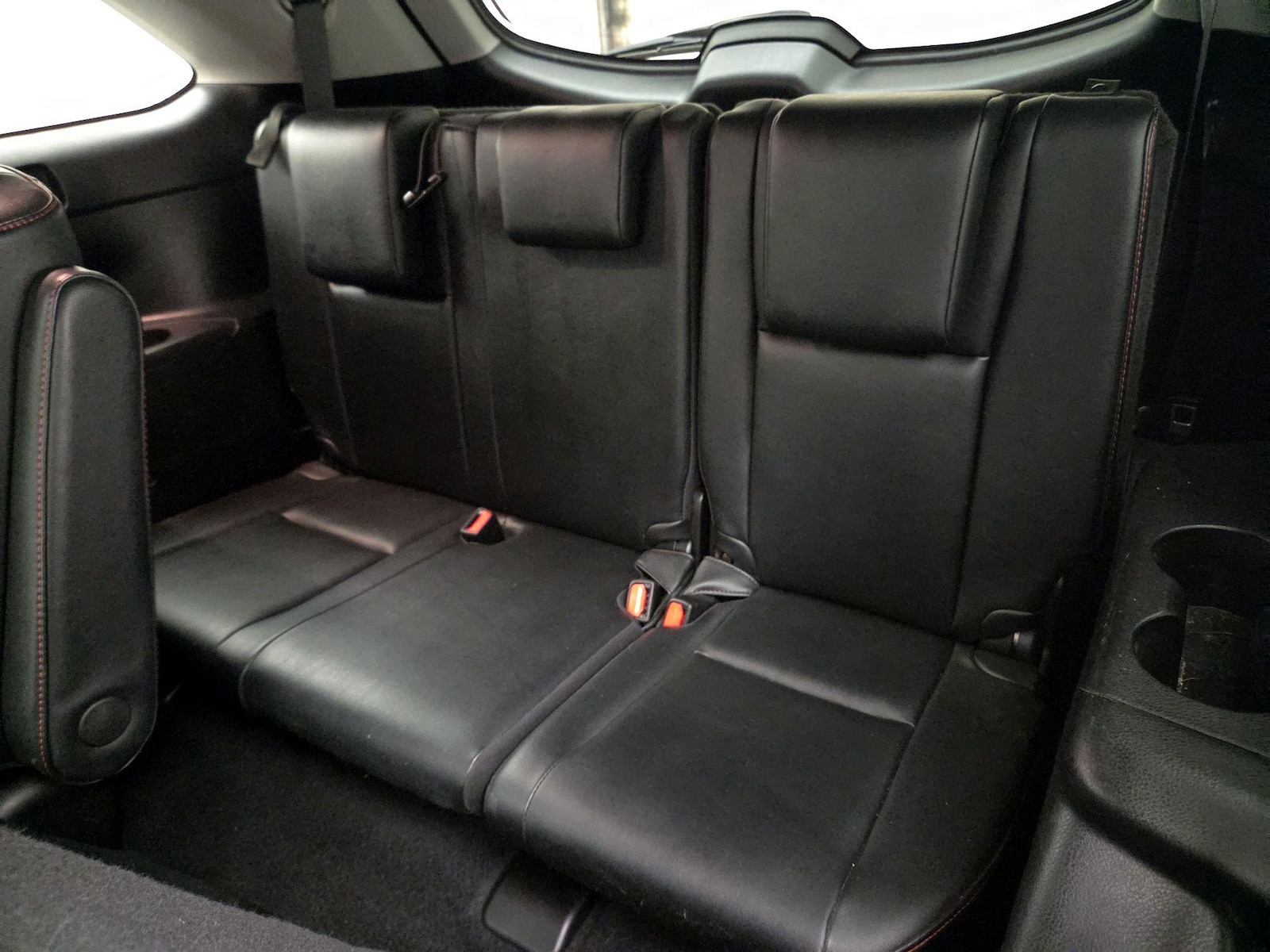 2019 Toyota Highlander SE - Photo 23