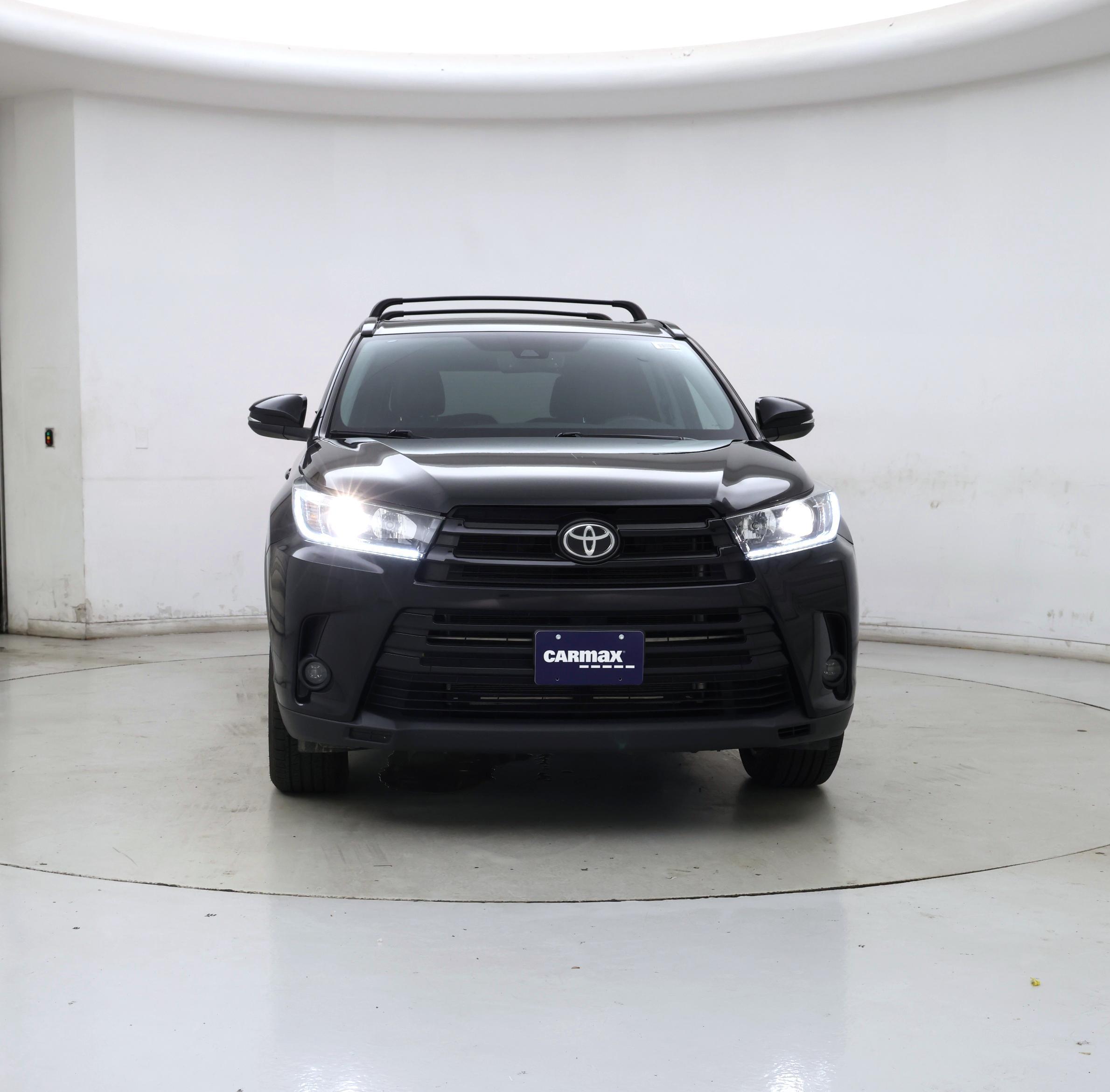 Thumbnail: 2019 Toyota Highlander - 5