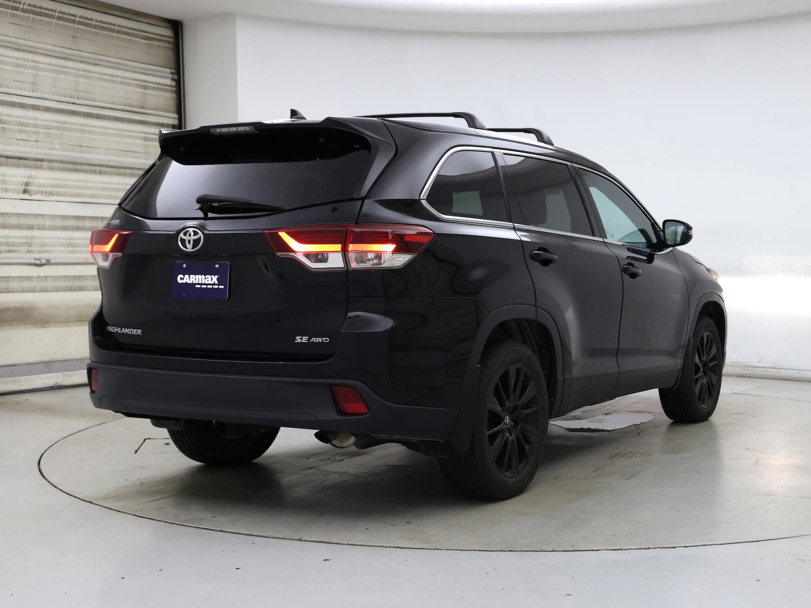2019 Toyota Highlander SE - Photo 9