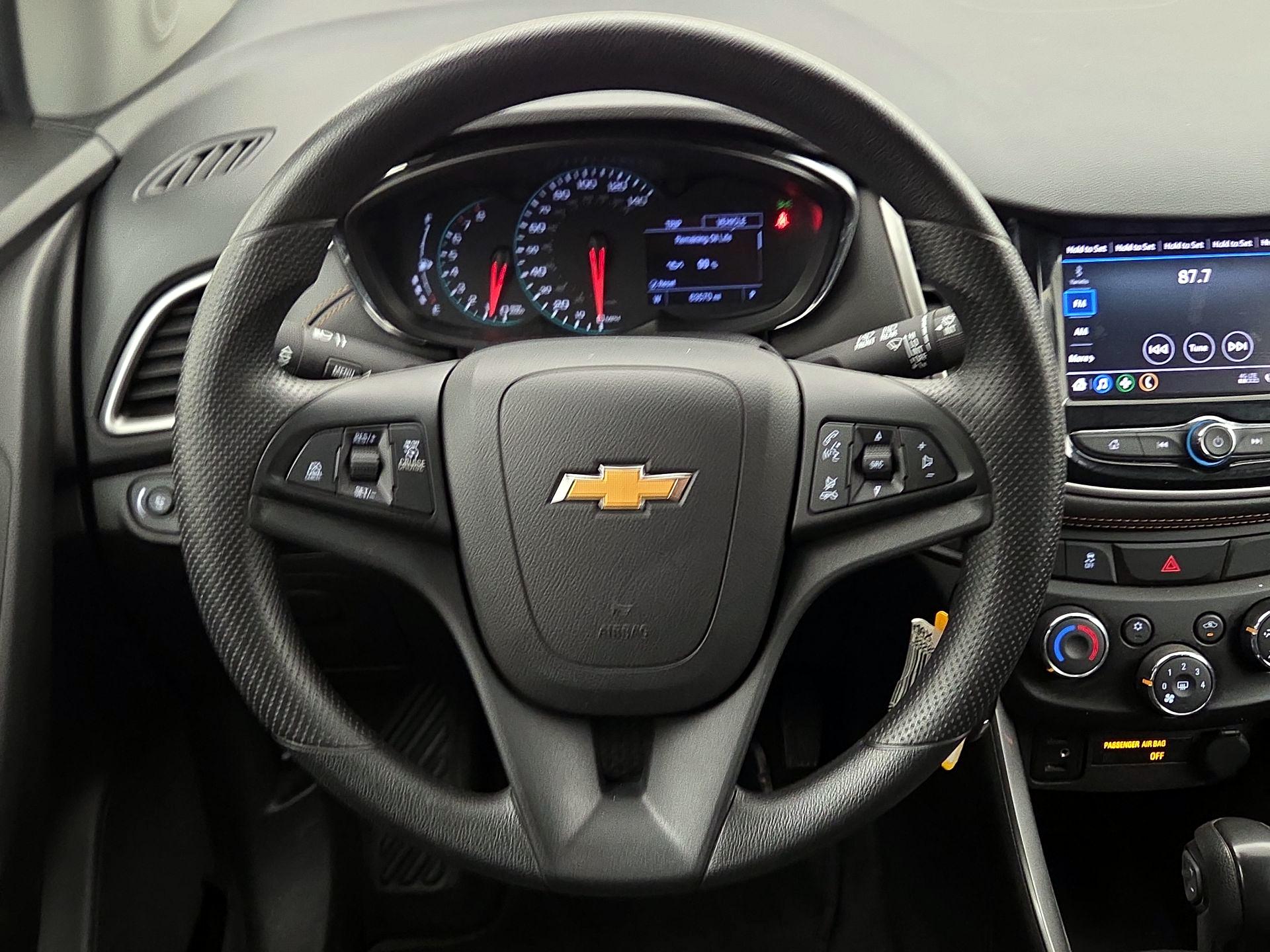 Thumbnail: 2020 Chevrolet Trax - 10