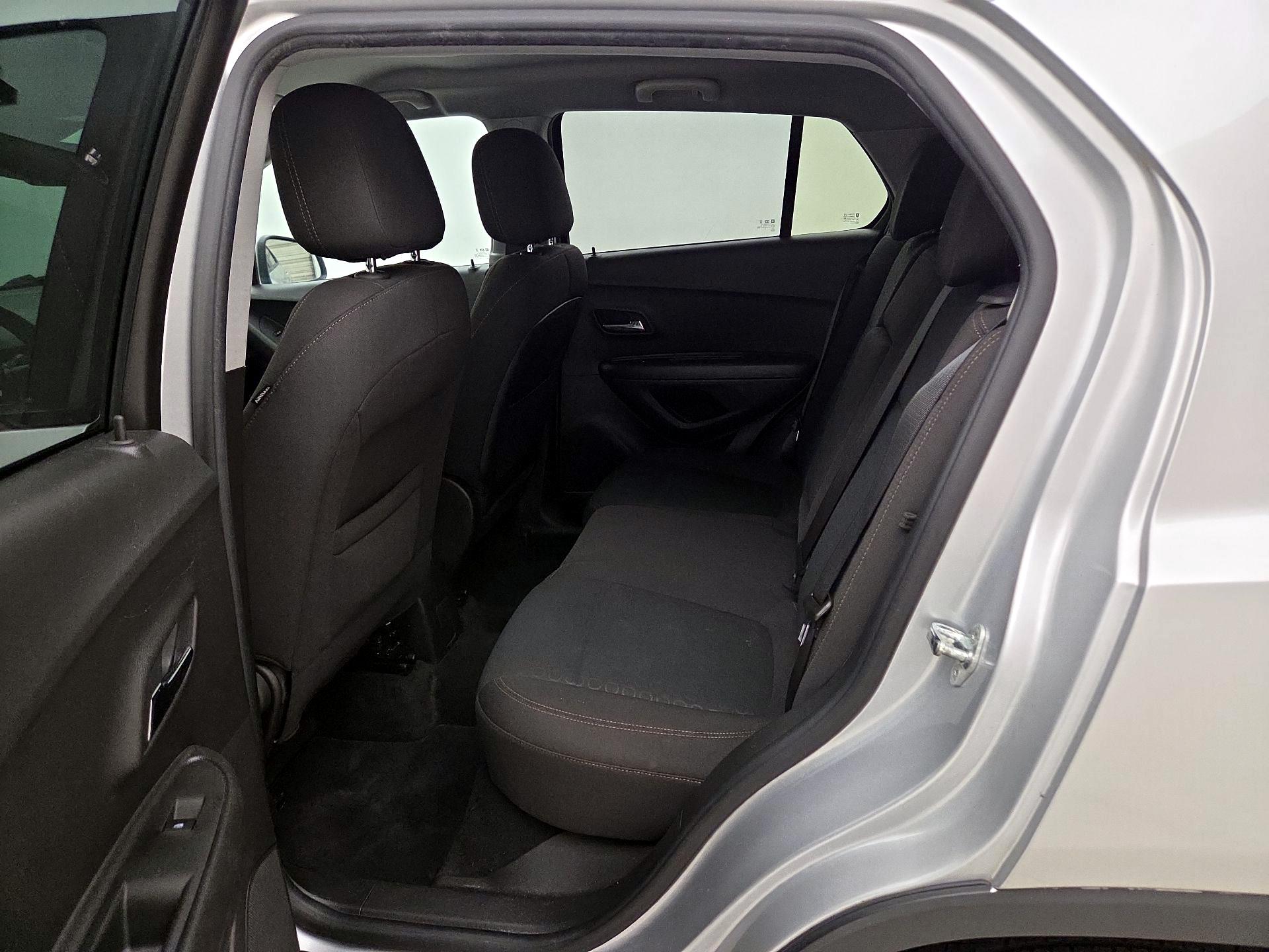Thumbnail: 2020 Chevrolet Trax - 19
