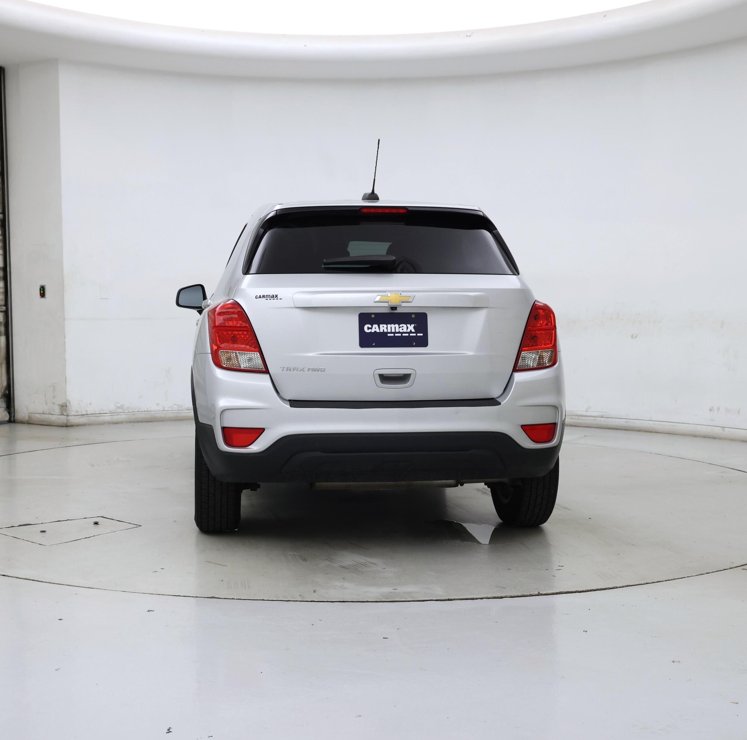 Thumbnail: 2020 Chevrolet Trax - 6
