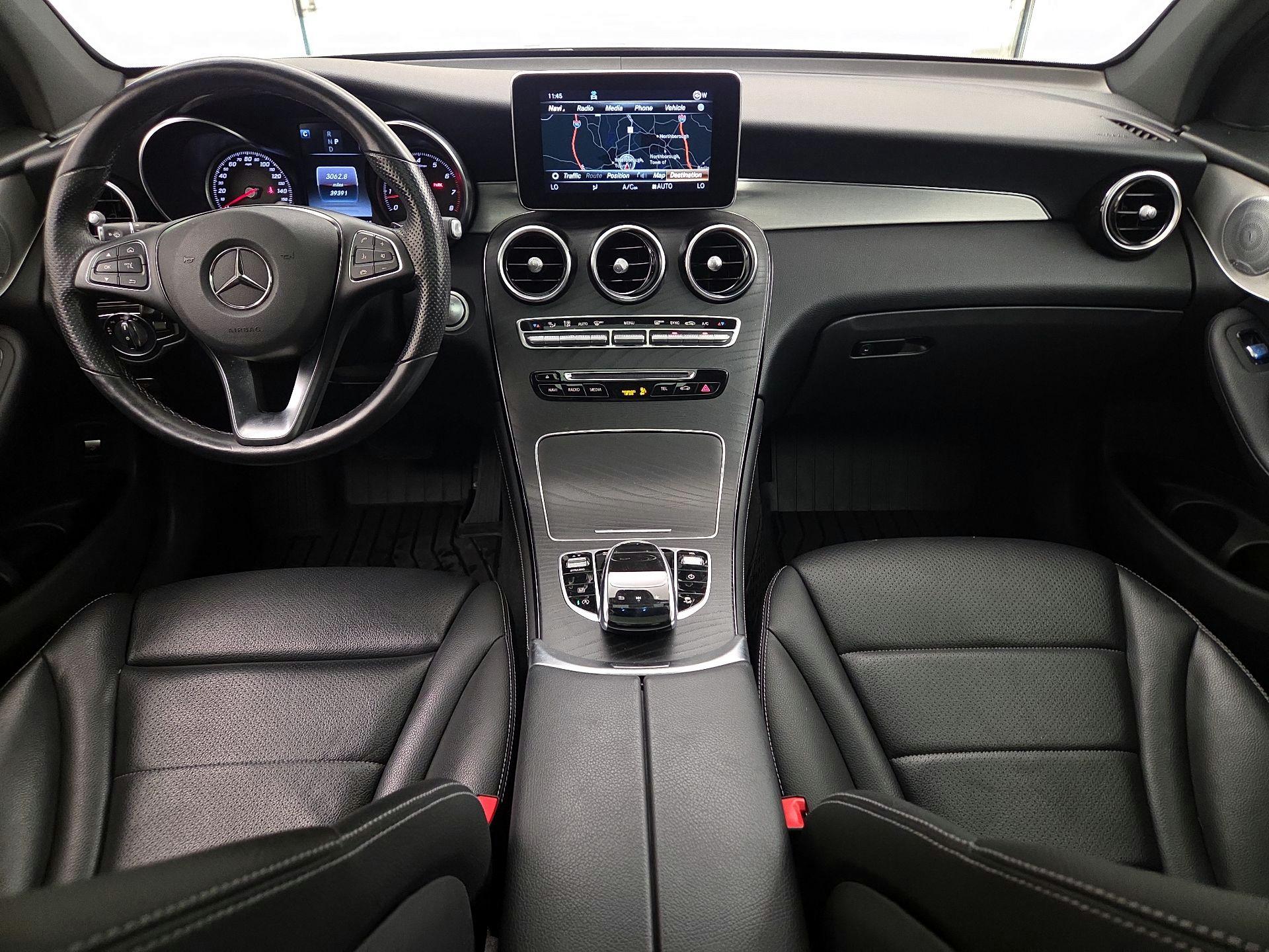 Thumbnail: 2019 Mercedes-Benz GLC - 9