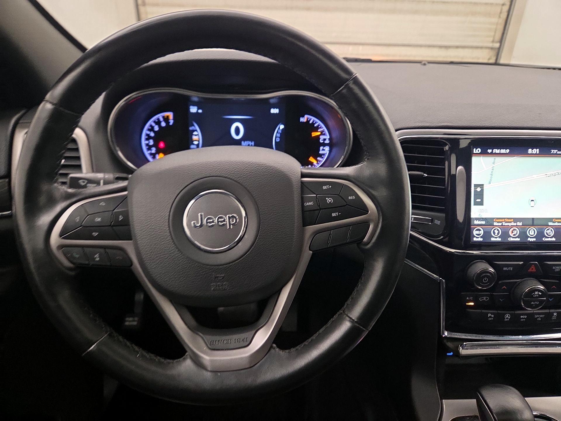 Thumbnail: 2019 Jeep Grand Cherokee - 10