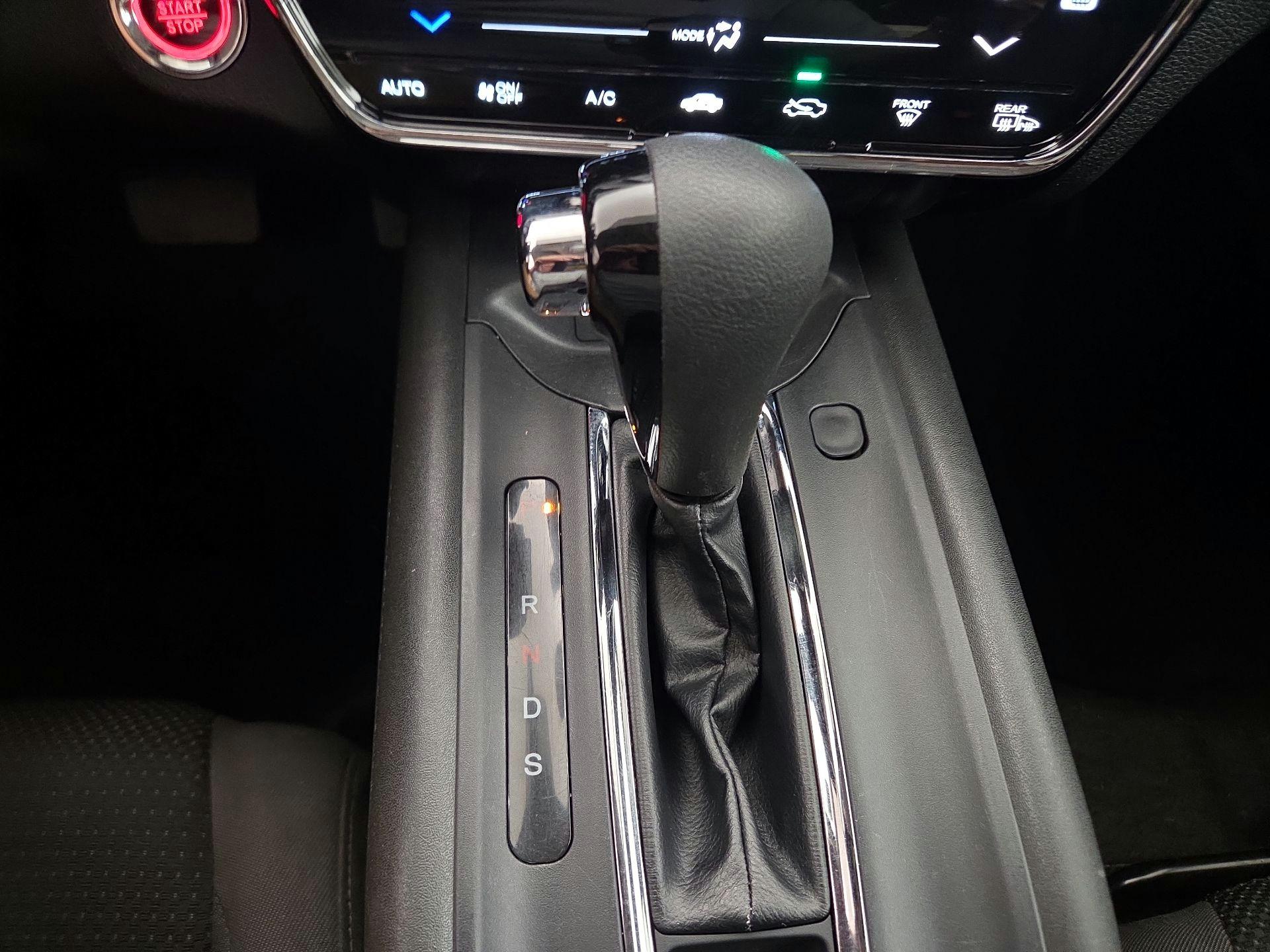 Thumbnail: 2020 Honda HR-V - 17