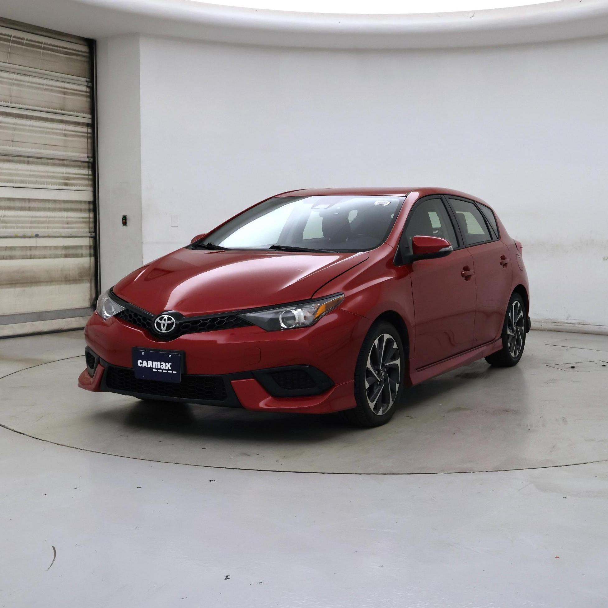 Thumbnail: 2017 Toyota Corolla iM - 4