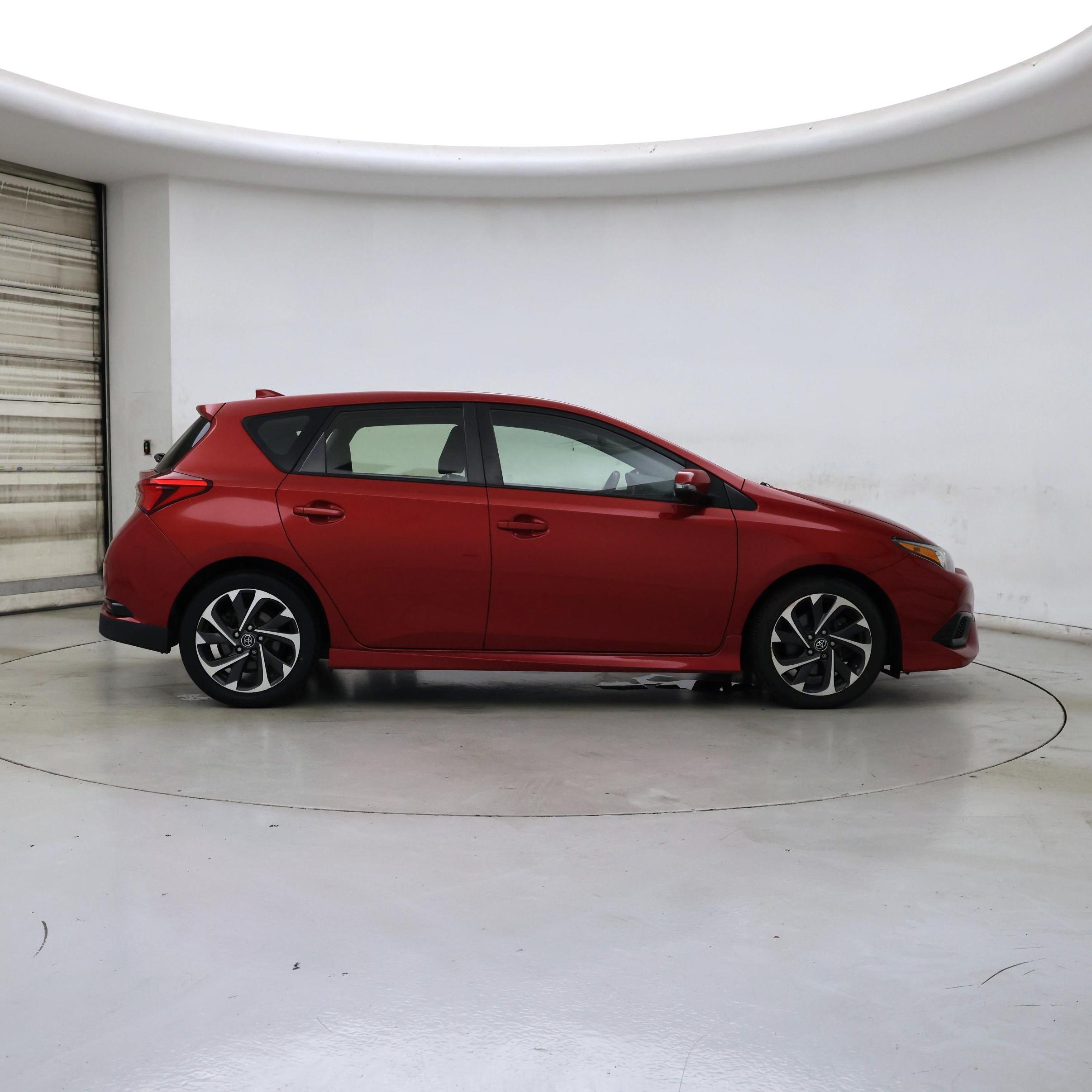 Thumbnail: 2017 Toyota Corolla iM - 7