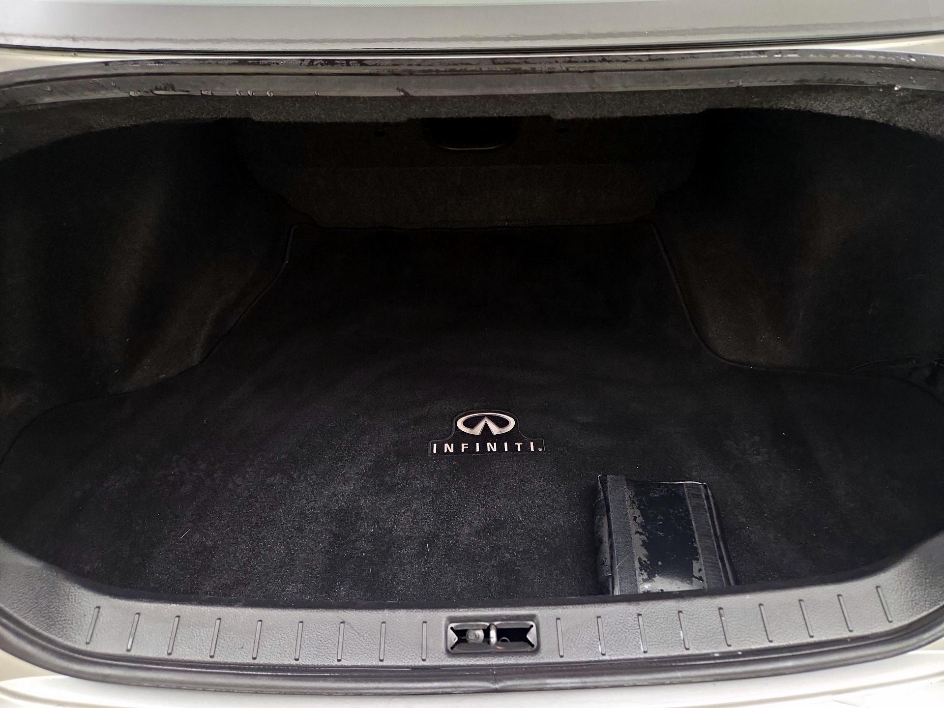 Thumbnail: 2015 INFINITI  - 20