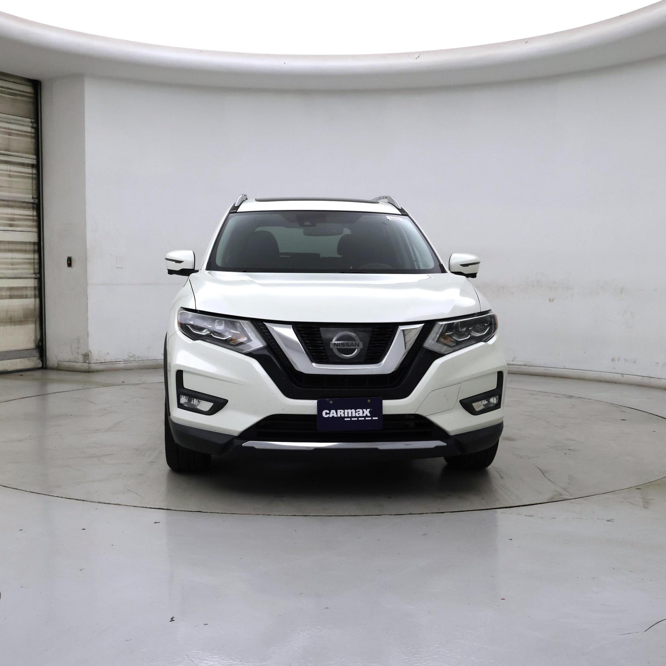 Thumbnail: 2017 Nissan Rogue - 5
