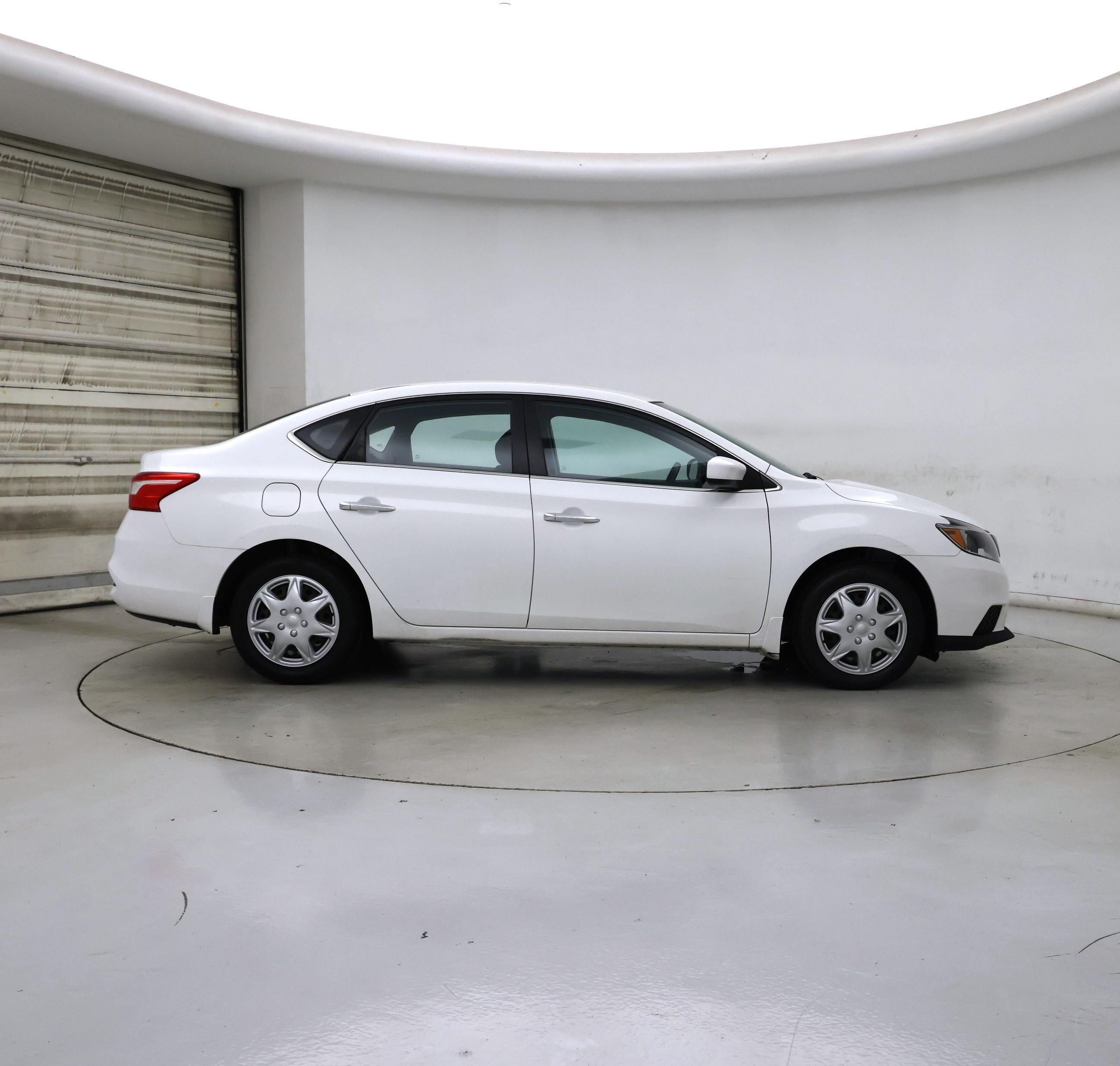 Thumbnail: 2019 Nissan Sentra - 7