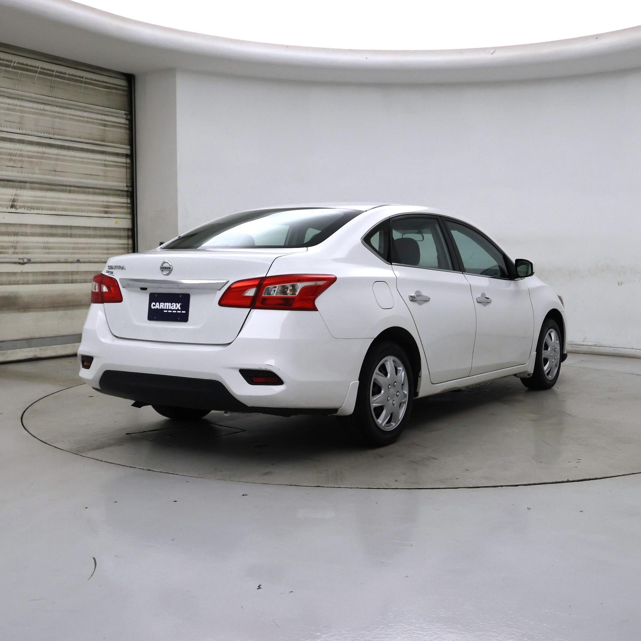 Thumbnail: 2019 Nissan Sentra - 8