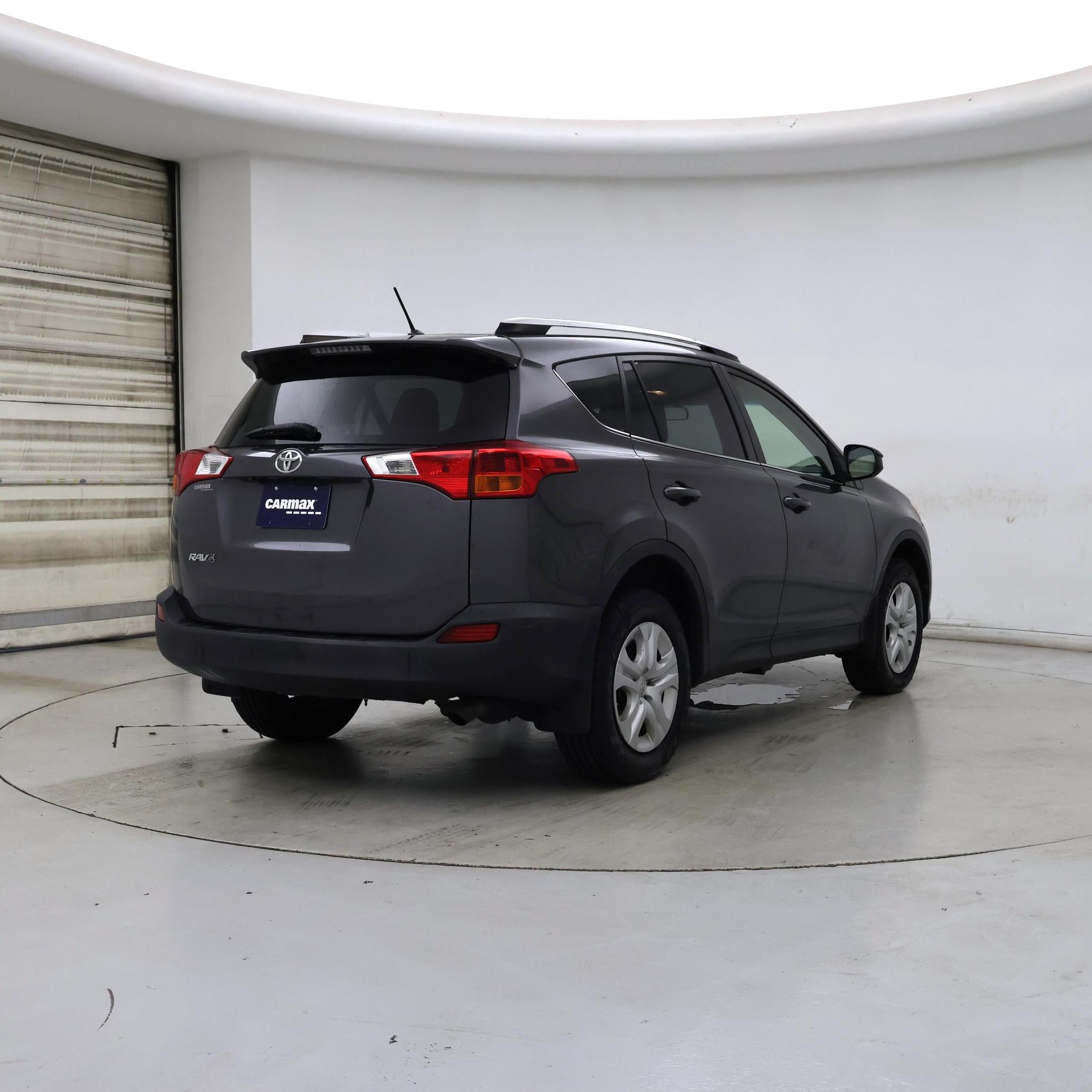 Thumbnail: 2014 Toyota RAV4 - 8