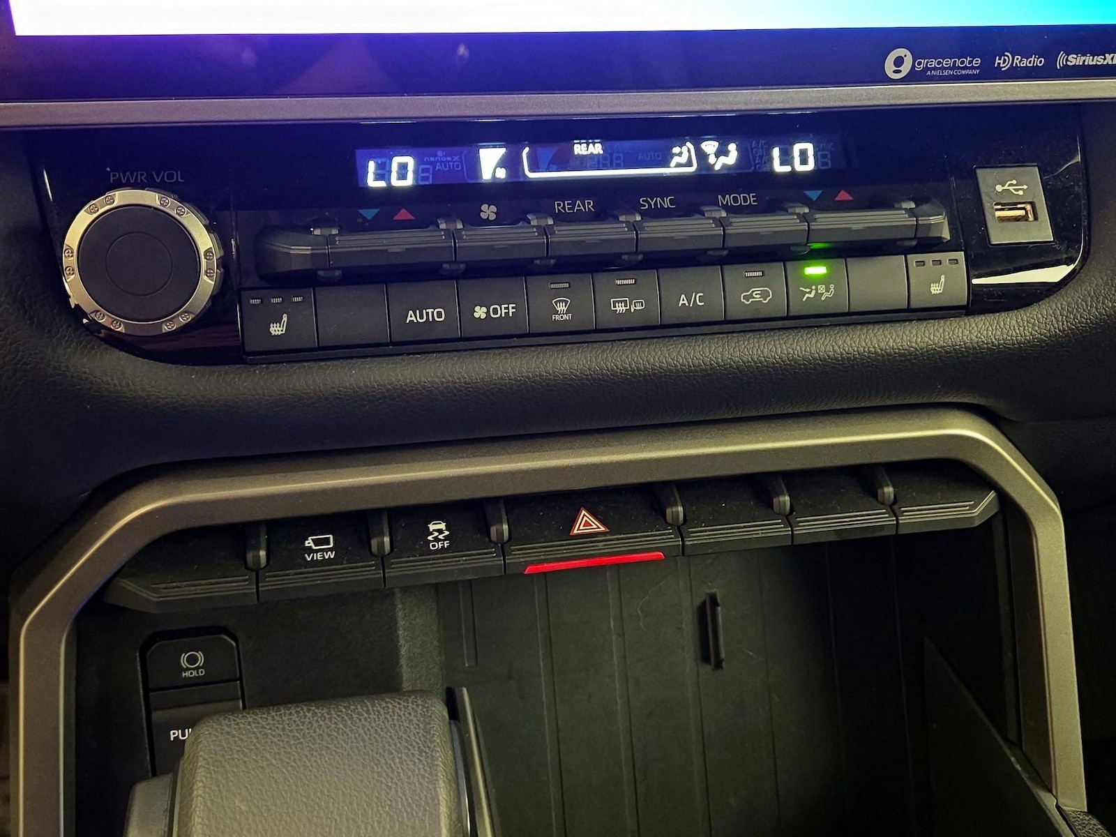2023 Toyota Sequoia SR5 - Photo 17