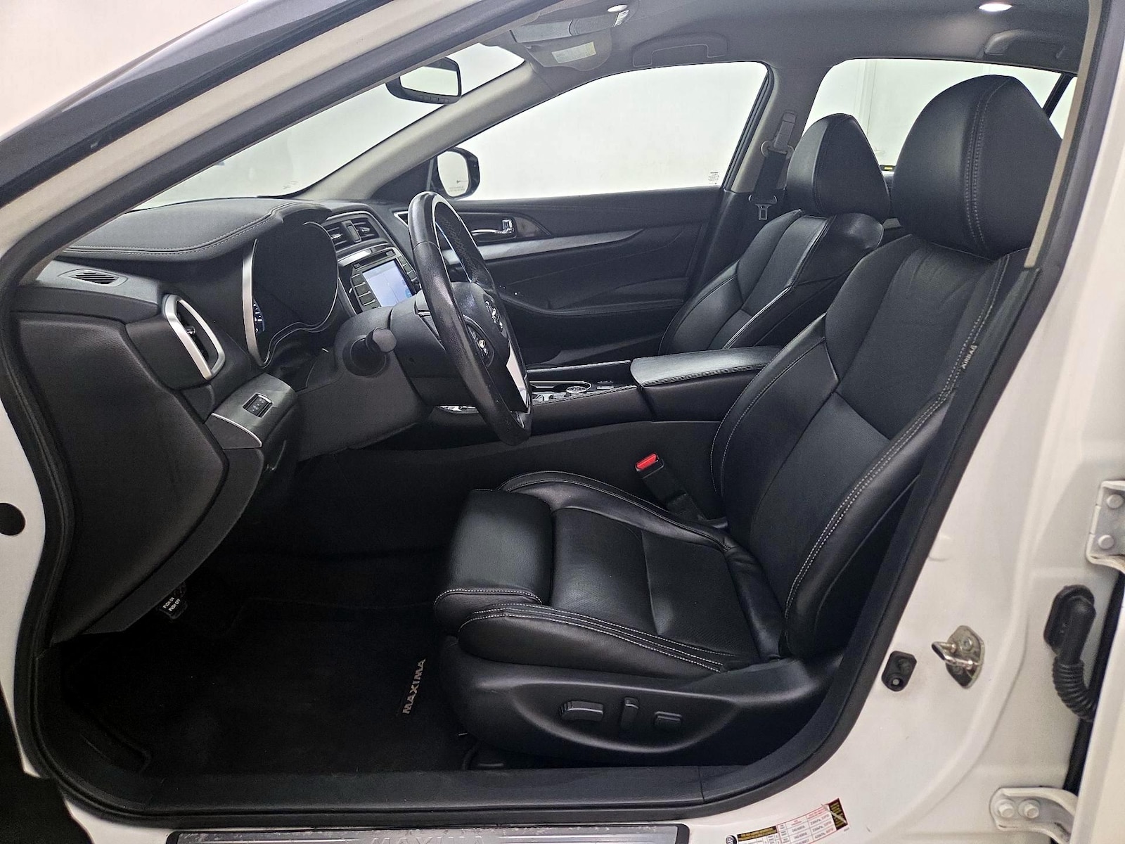 2017 Nissan Maxima SV - Photo 12