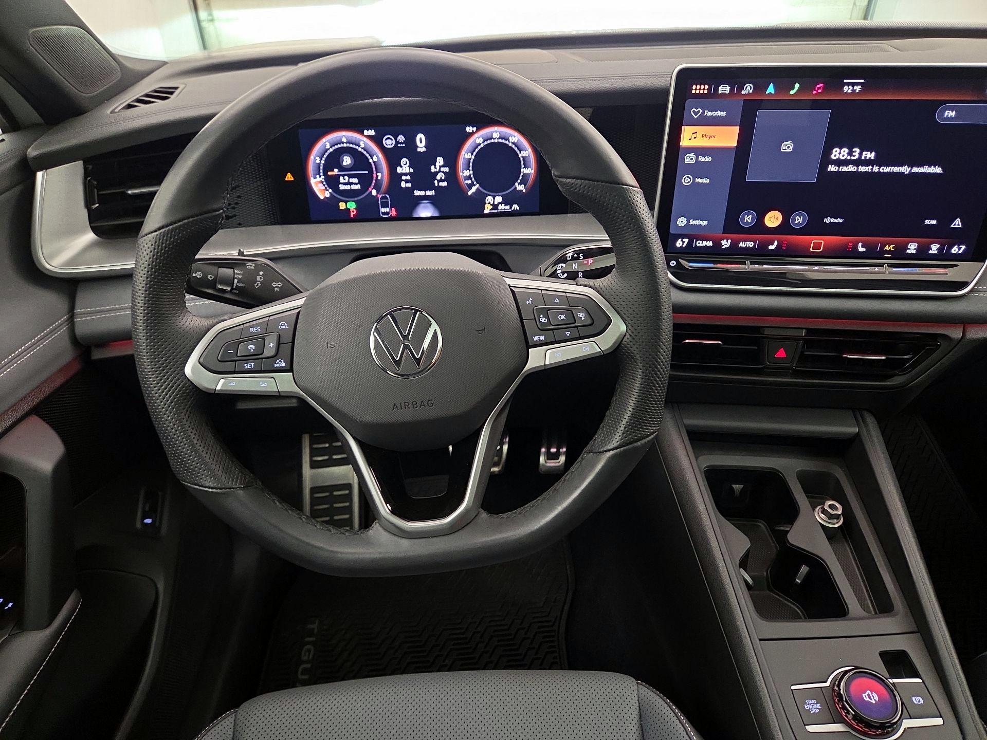 Thumbnail: 2025 Volkswagen Tiguan - 10
