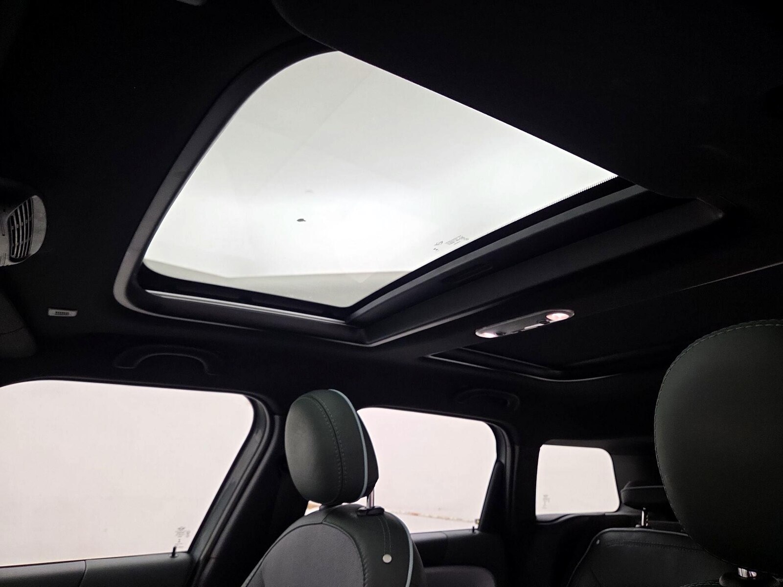 Panoramic Sunroof