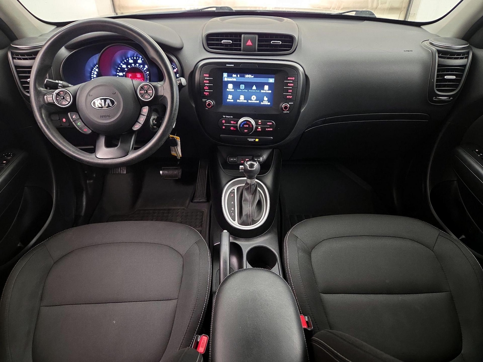 Apple CarPlay® & Android Auto™