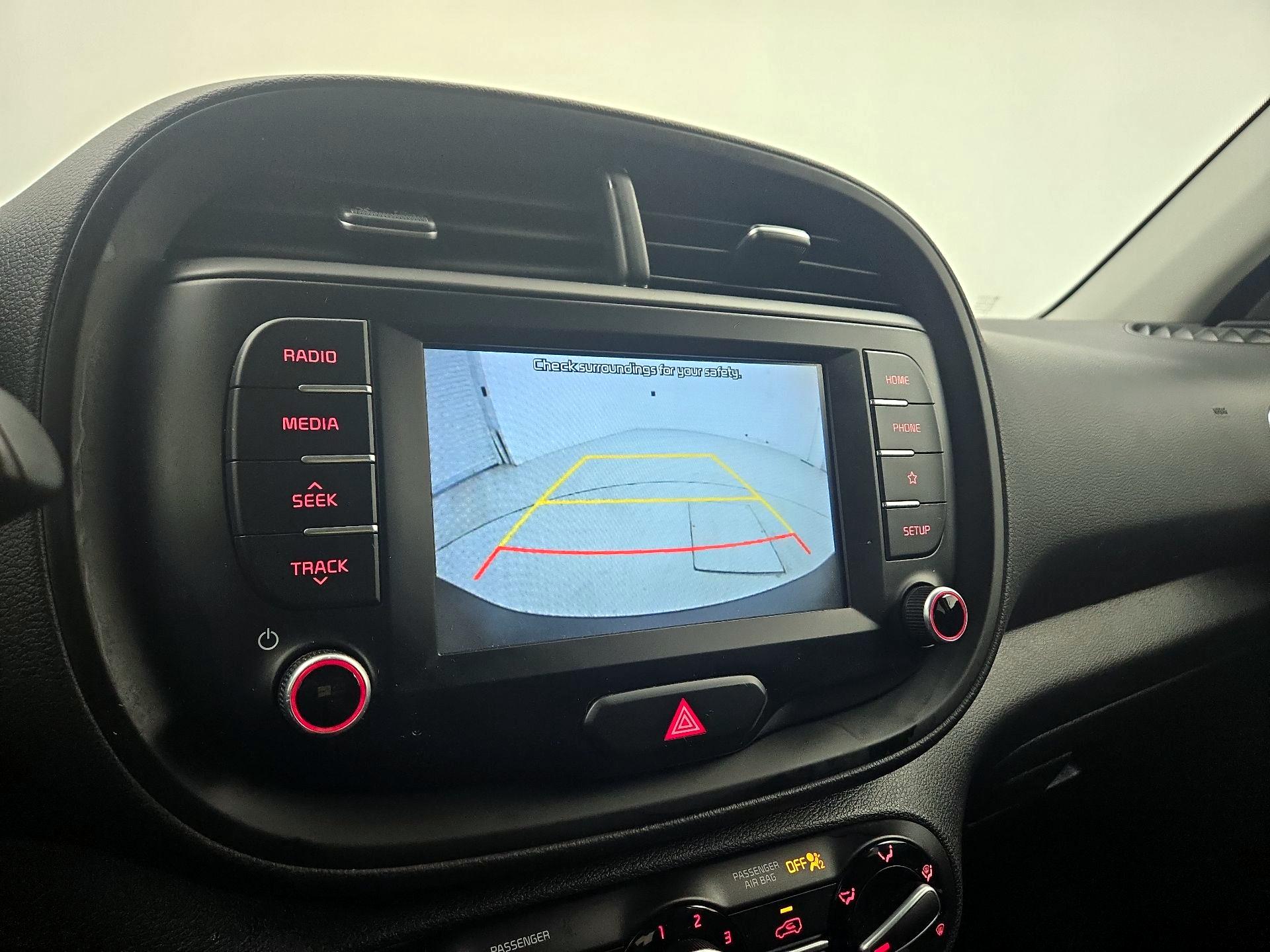 Thumbnail: 2020 Kia Soul - 14