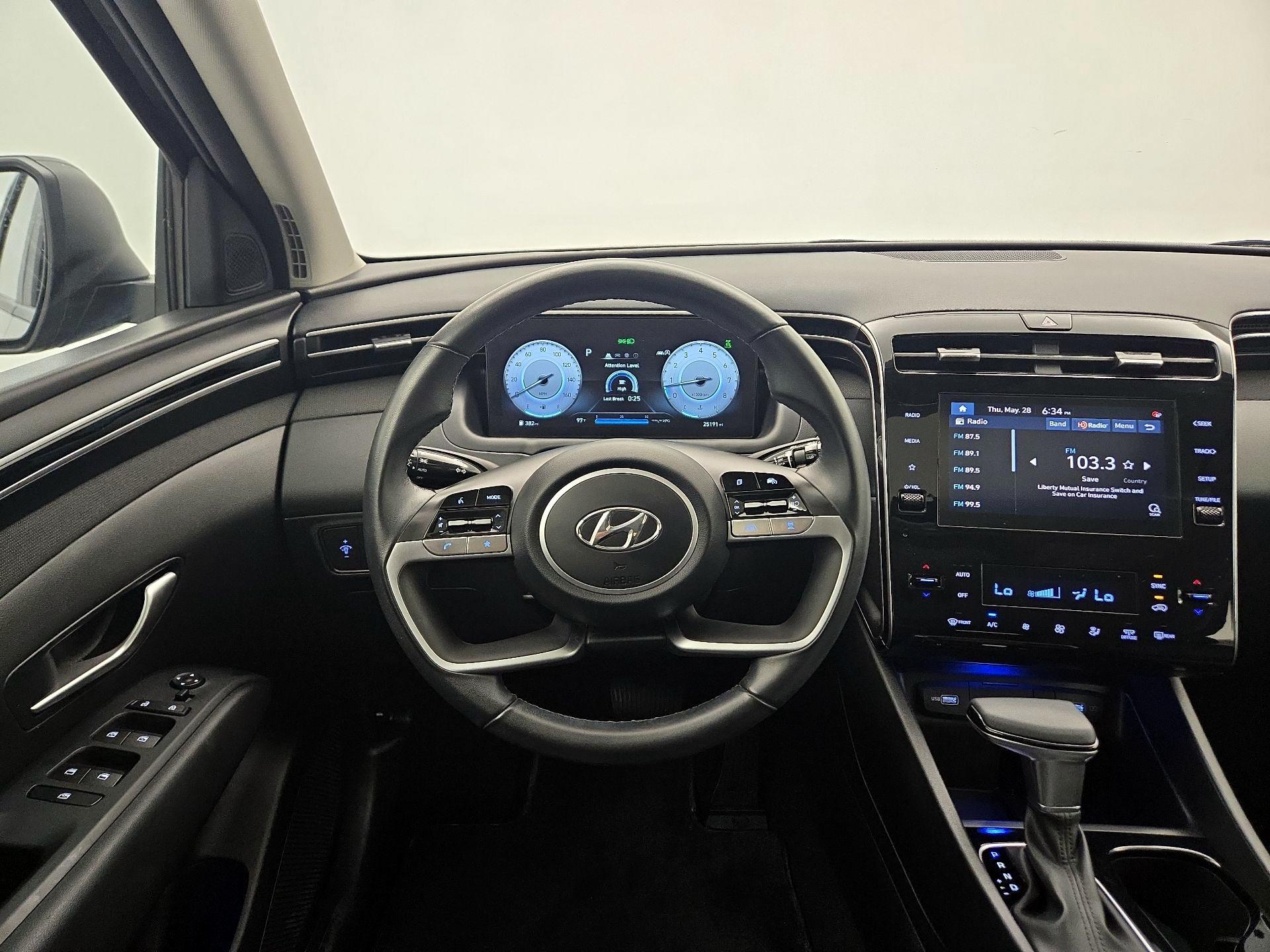 Thumbnail: 2023 Hyundai Tucson - 10