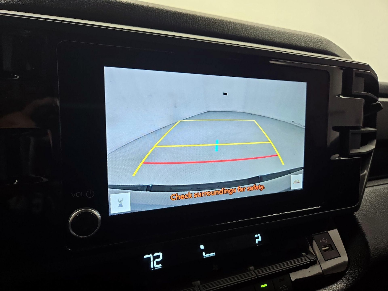 2025 Toyota Tundra SR - Photo 15