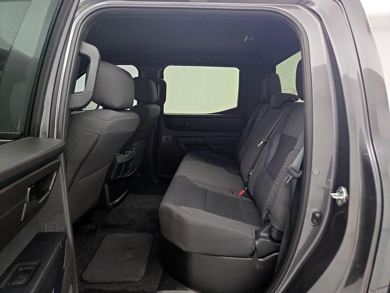 2025 Toyota Tundra SR - Photo 20