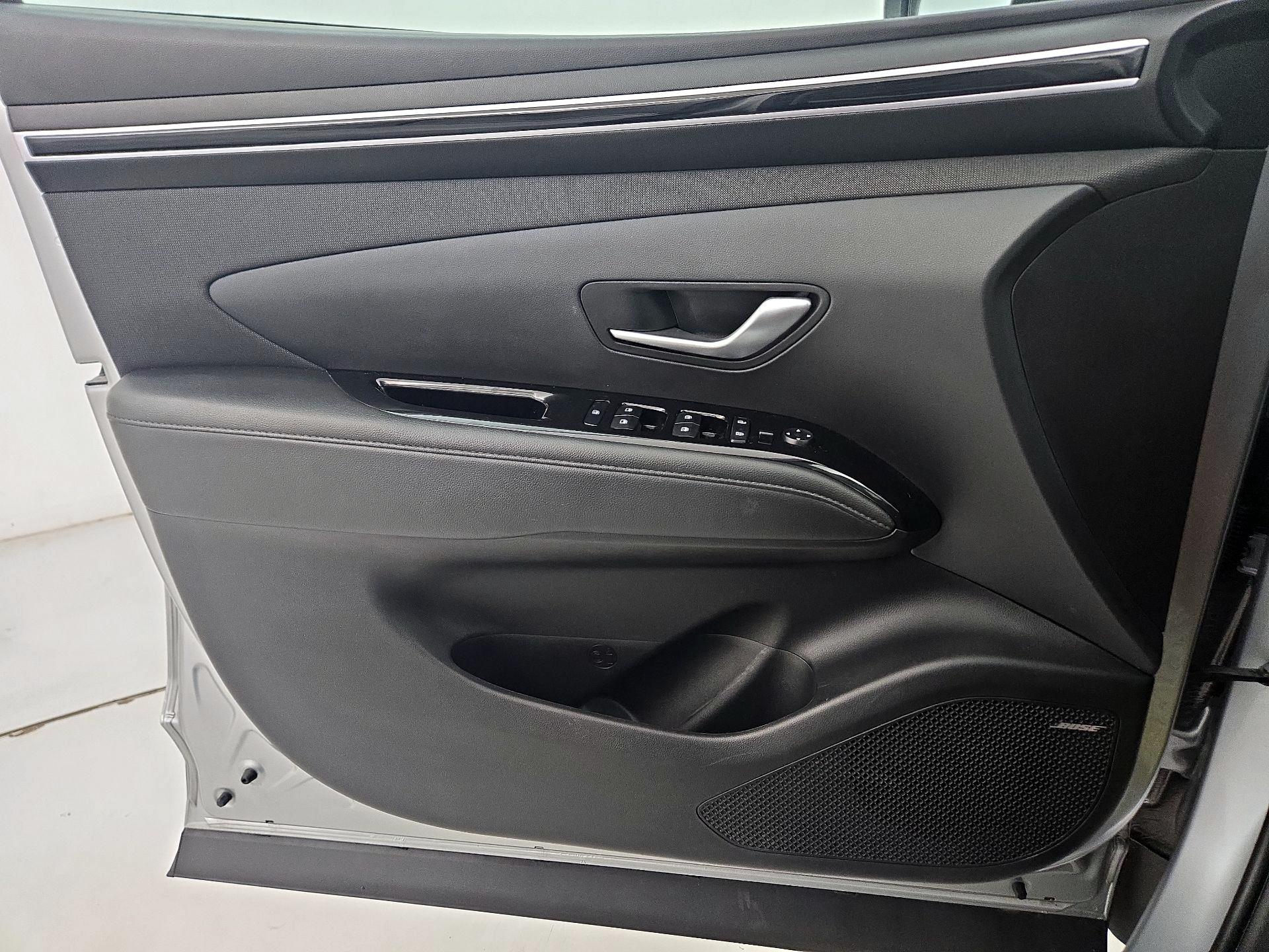 Thumbnail: 2022 Hyundai Tucson - 12