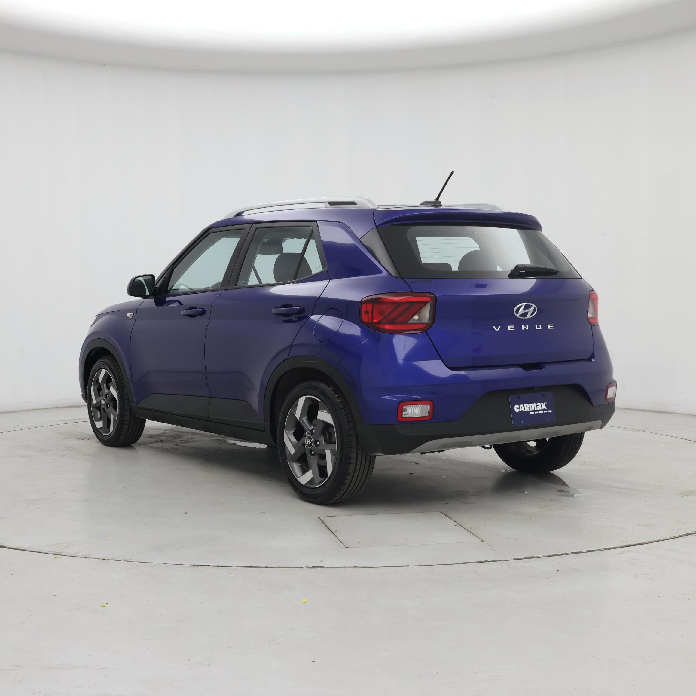Thumbnail: 2023 Hyundai Venue - 2