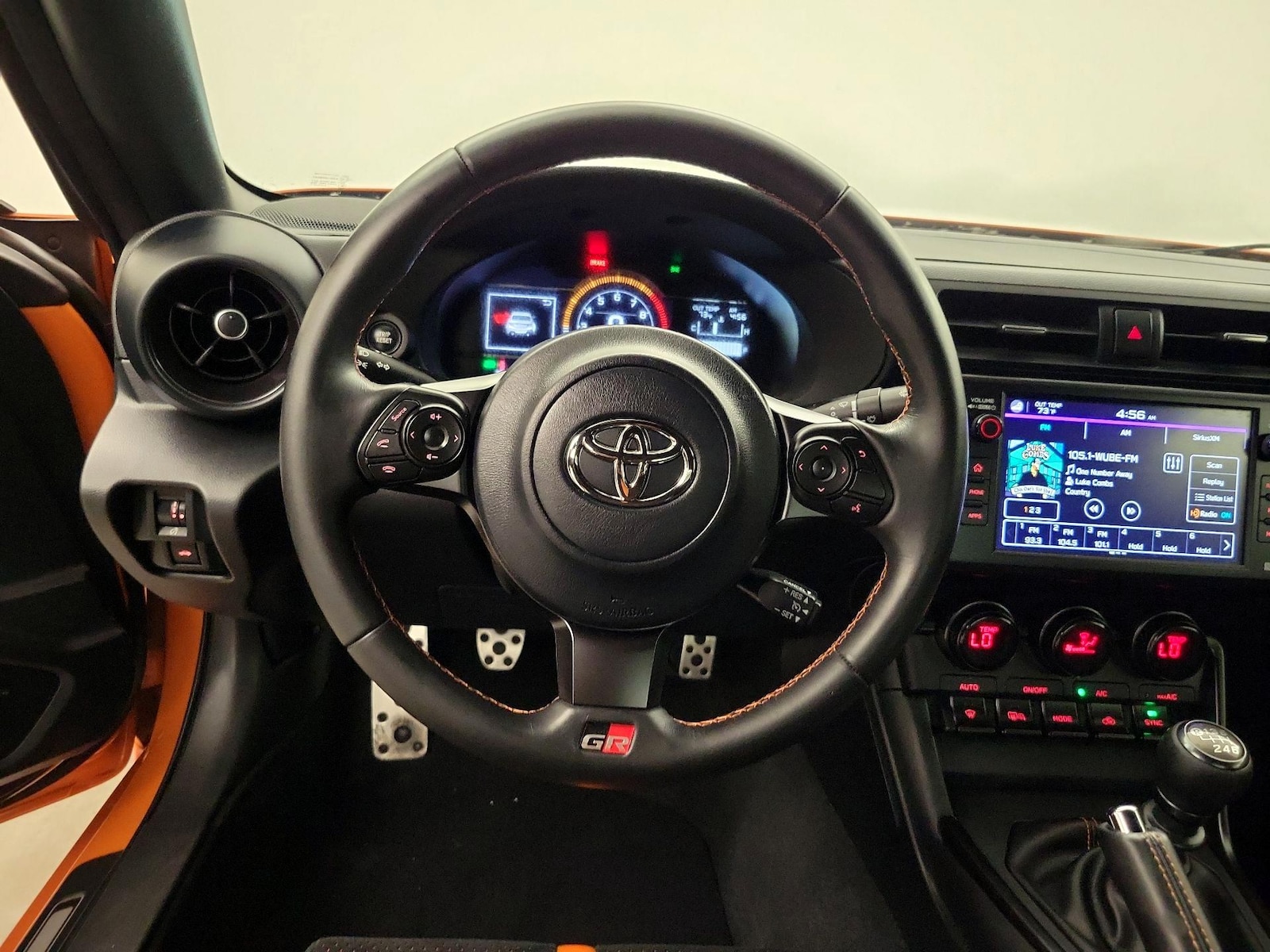 2023 Toyota GR86 10th Anniversary Edition - Photo 11