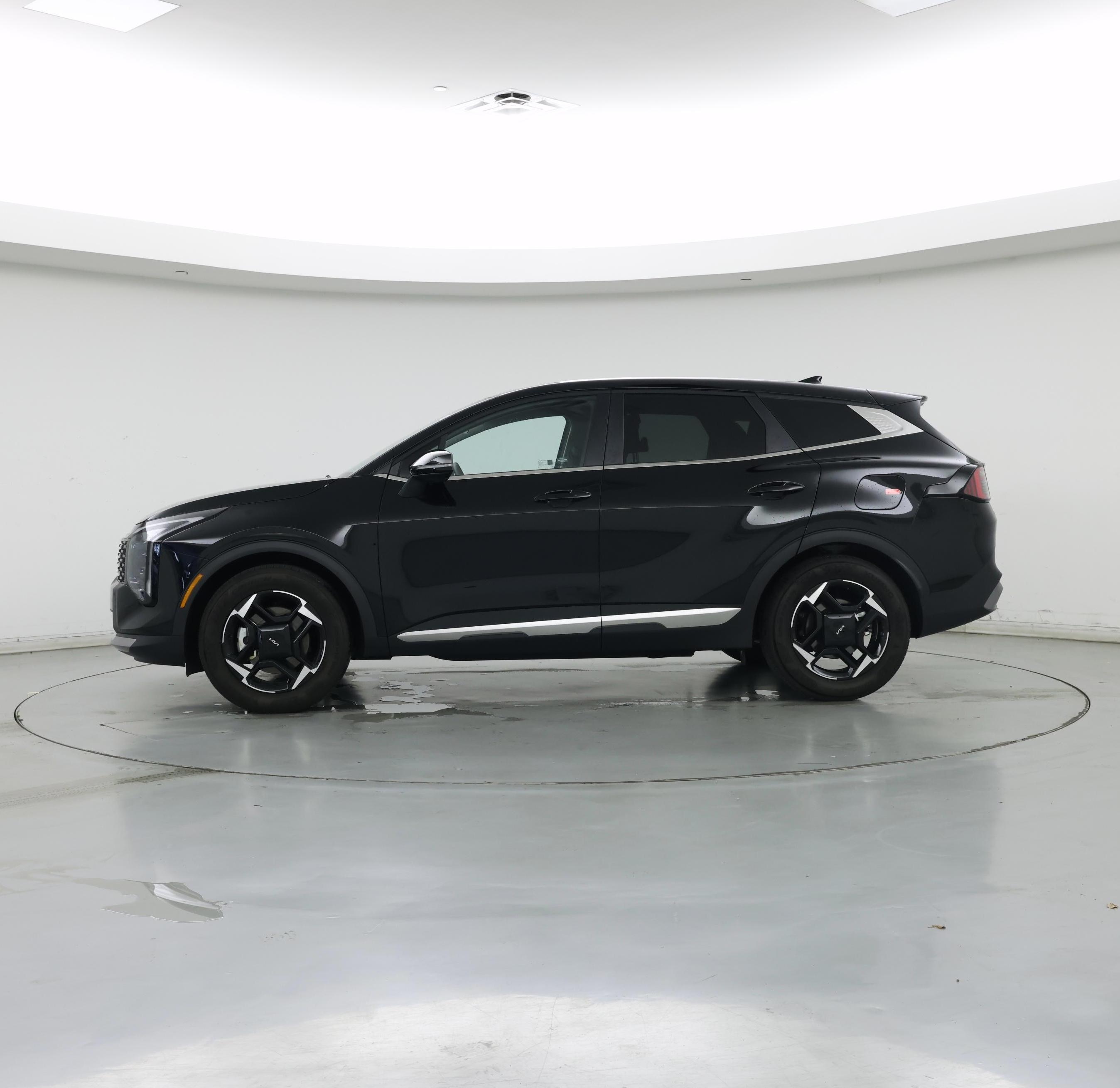 Thumbnail: 2026 Kia Sportage - 3