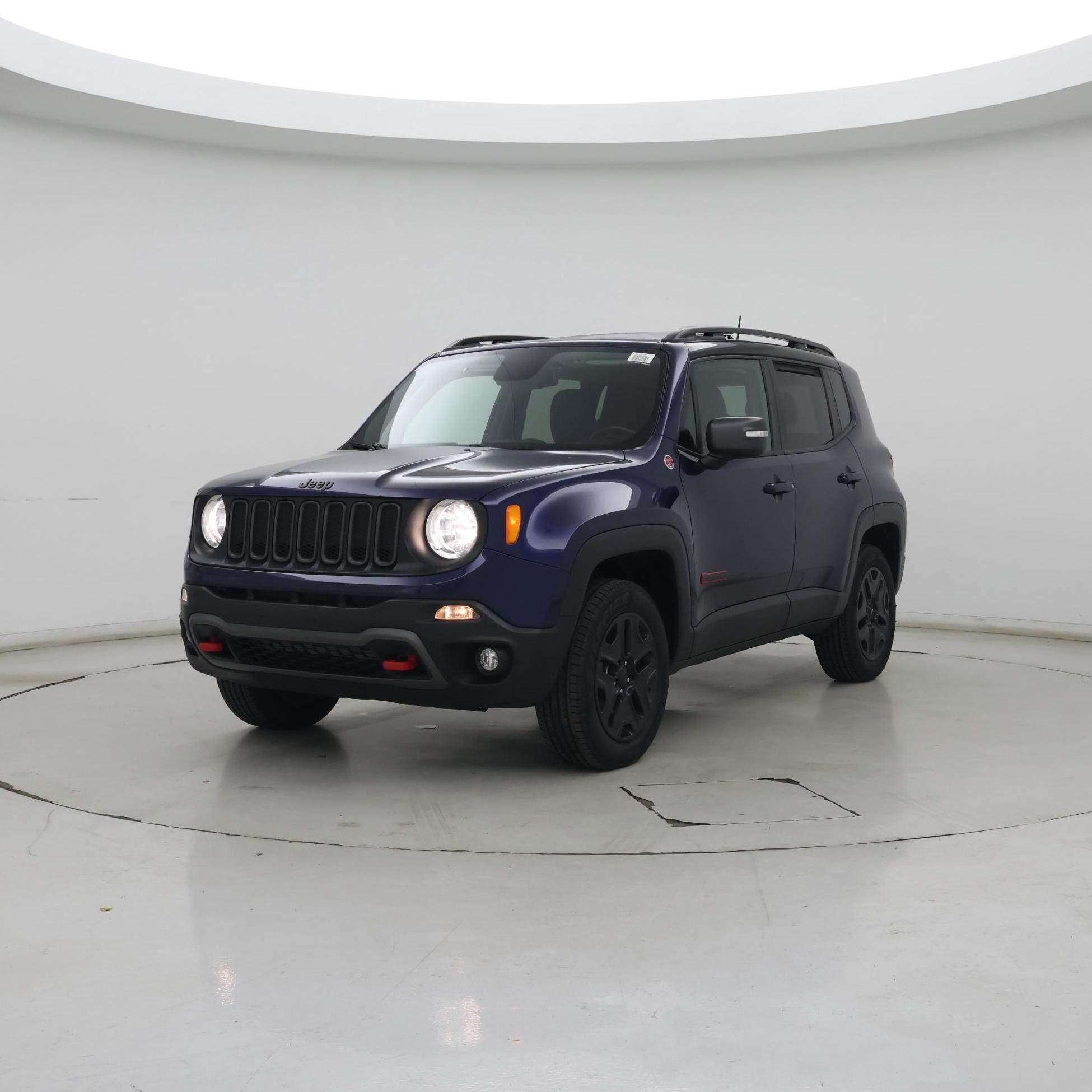 Thumbnail: 2018 Jeep Renegade - 4