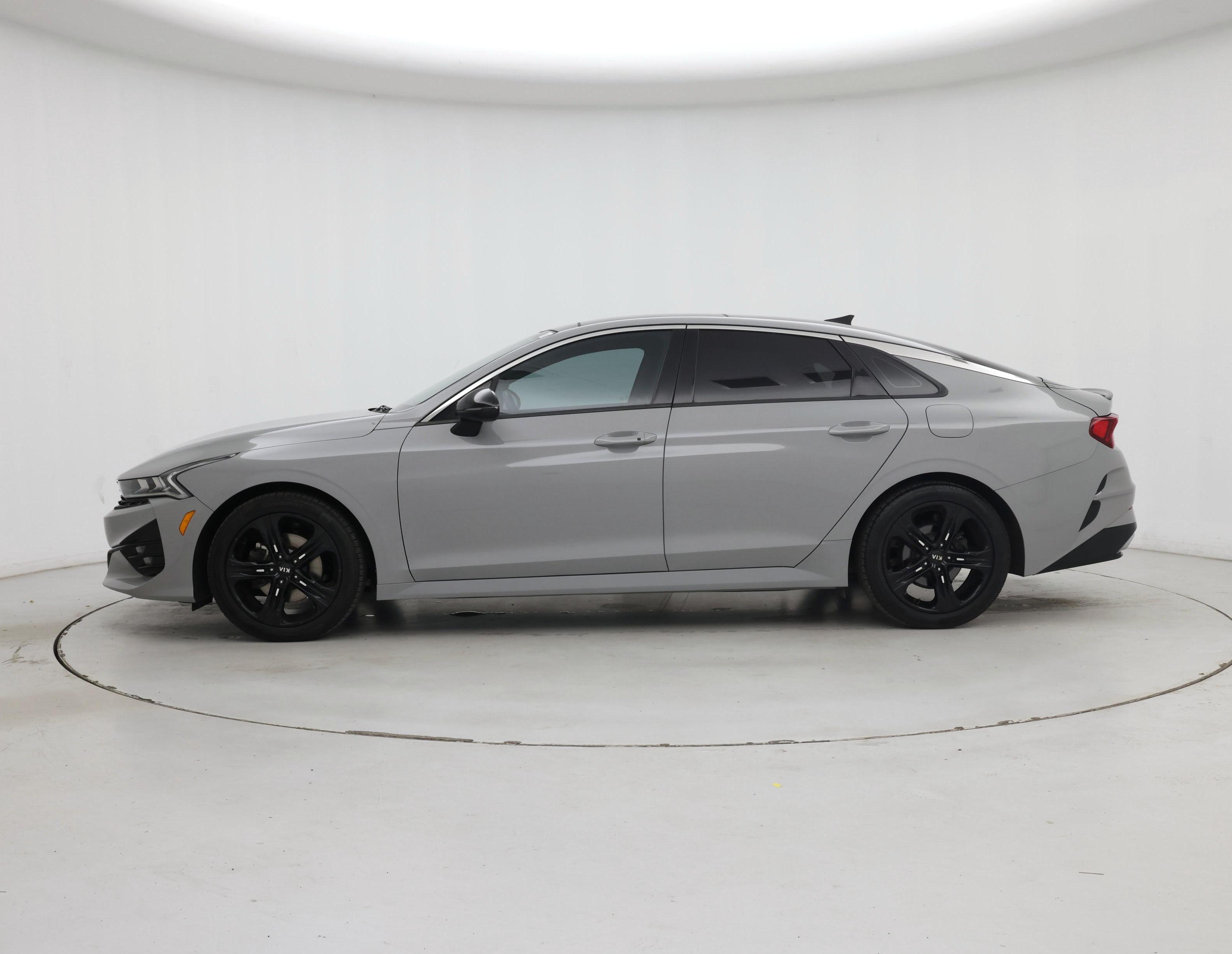 Thumbnail: 2021 Kia K5 - 3