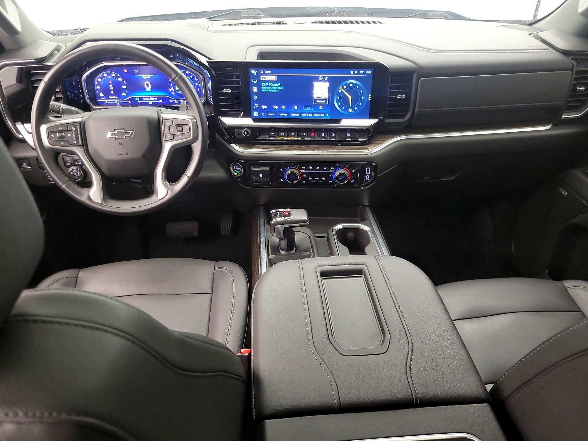 Thumbnail: 2022 Chevrolet Silverado 1500 - 9