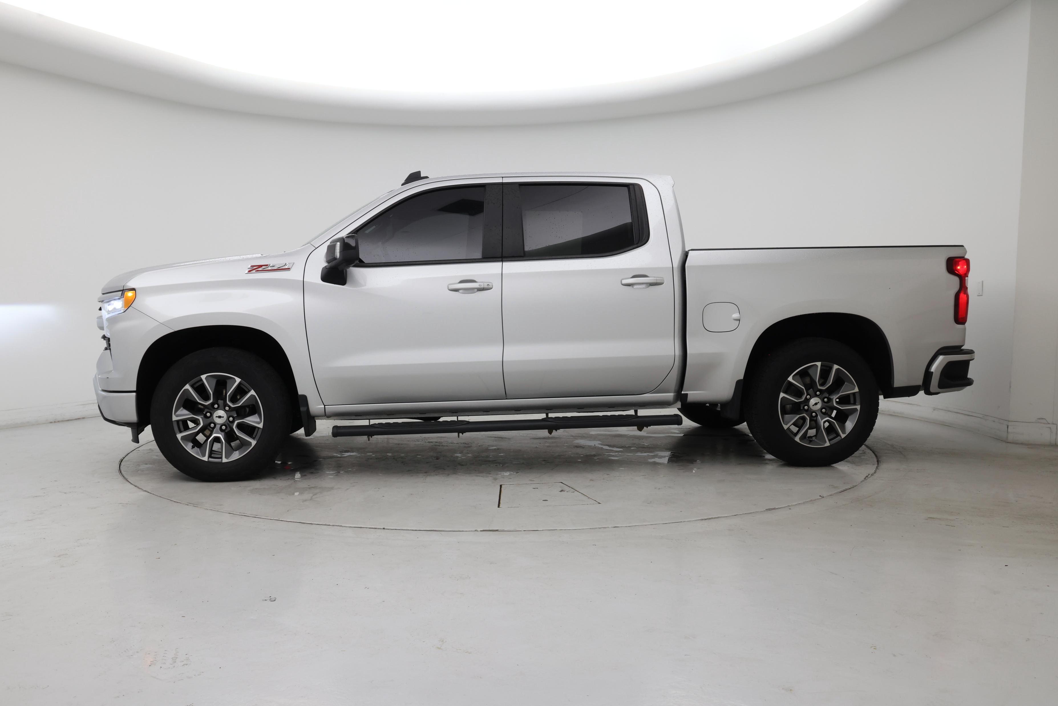 Thumbnail: 2022 Chevrolet Silverado 1500 - 3