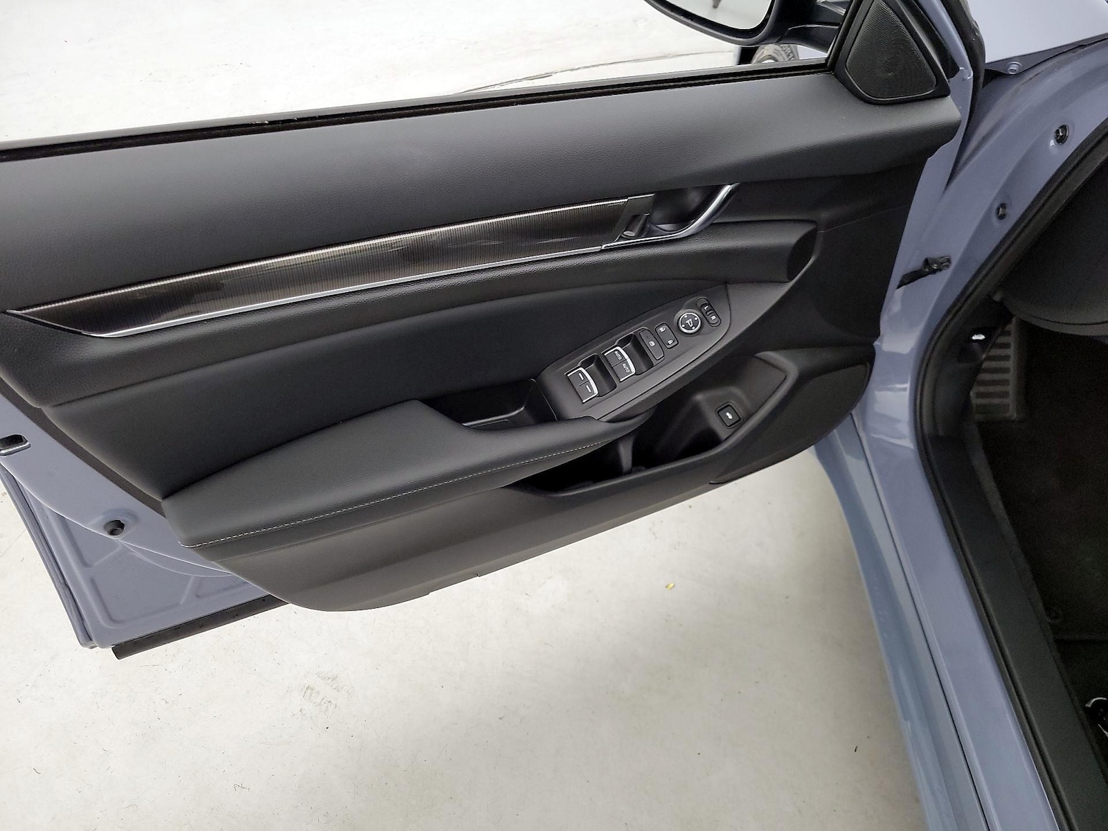 2022 Honda Accord Hybrid Sport - Photo 13