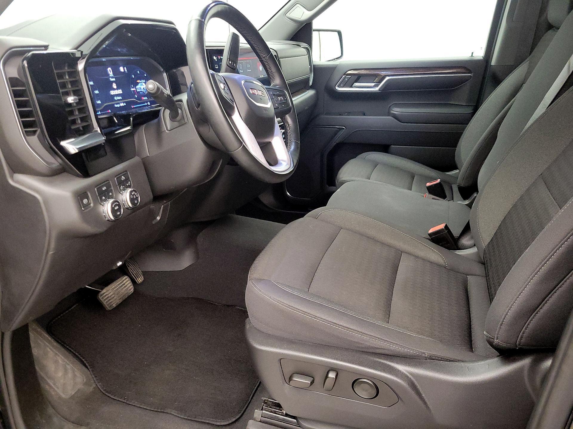 Thumbnail: 2023 GMC Sierra 1500 - 11