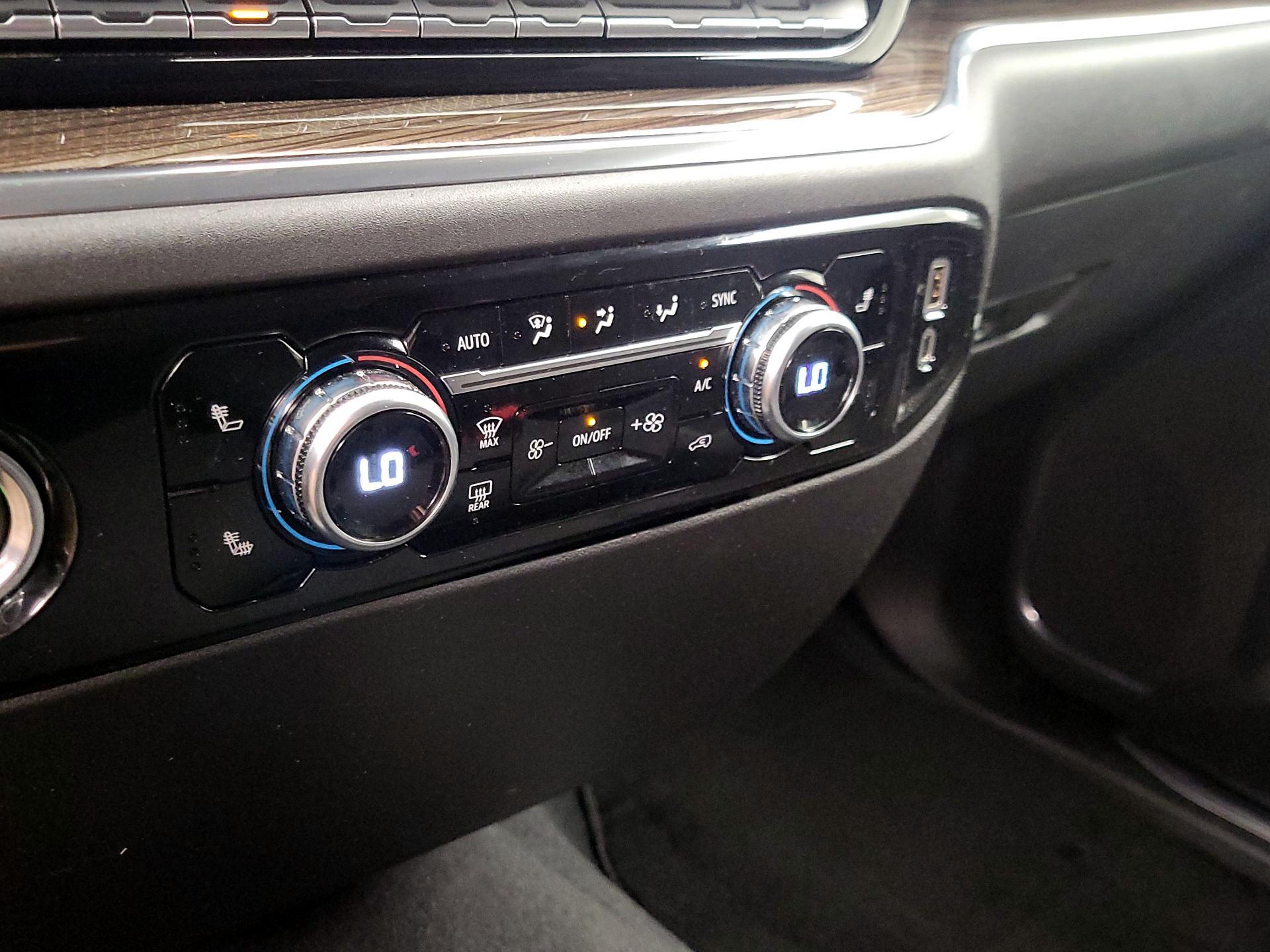 Thumbnail: 2023 GMC Sierra 1500 - 16