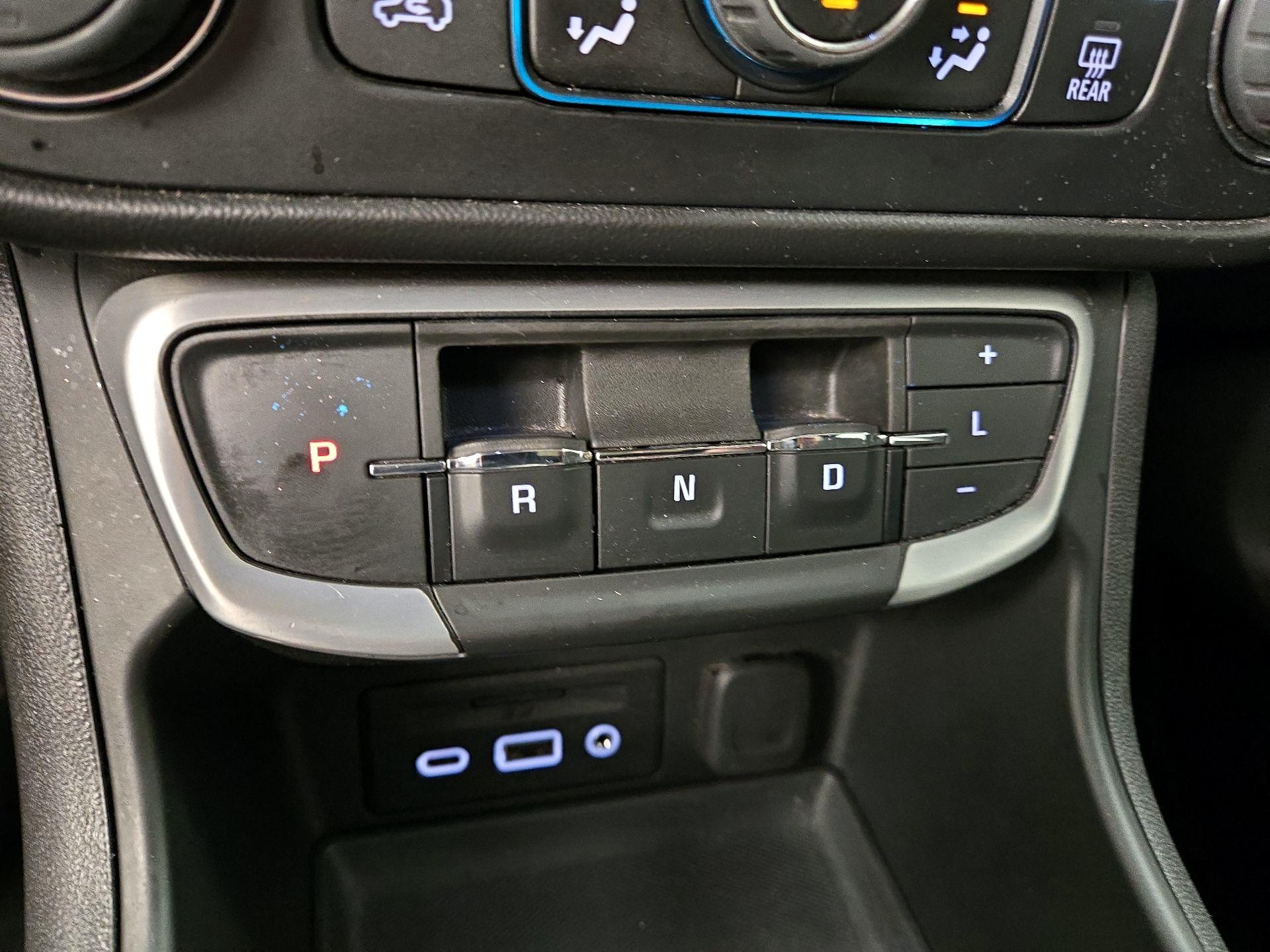 Thumbnail: 2022 GMC Terrain - 18