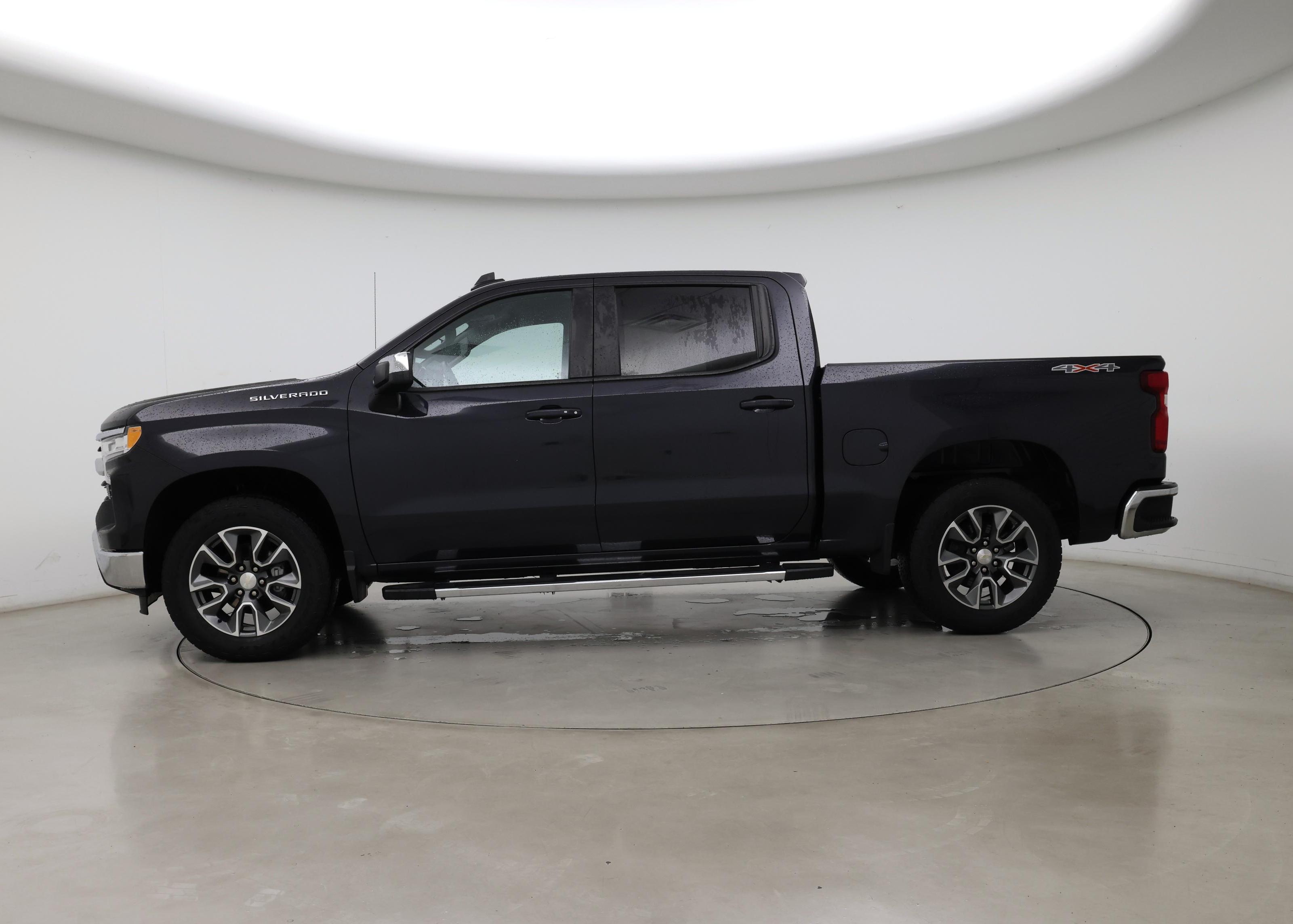 Thumbnail: 2023 Chevrolet Silverado 1500 - 3