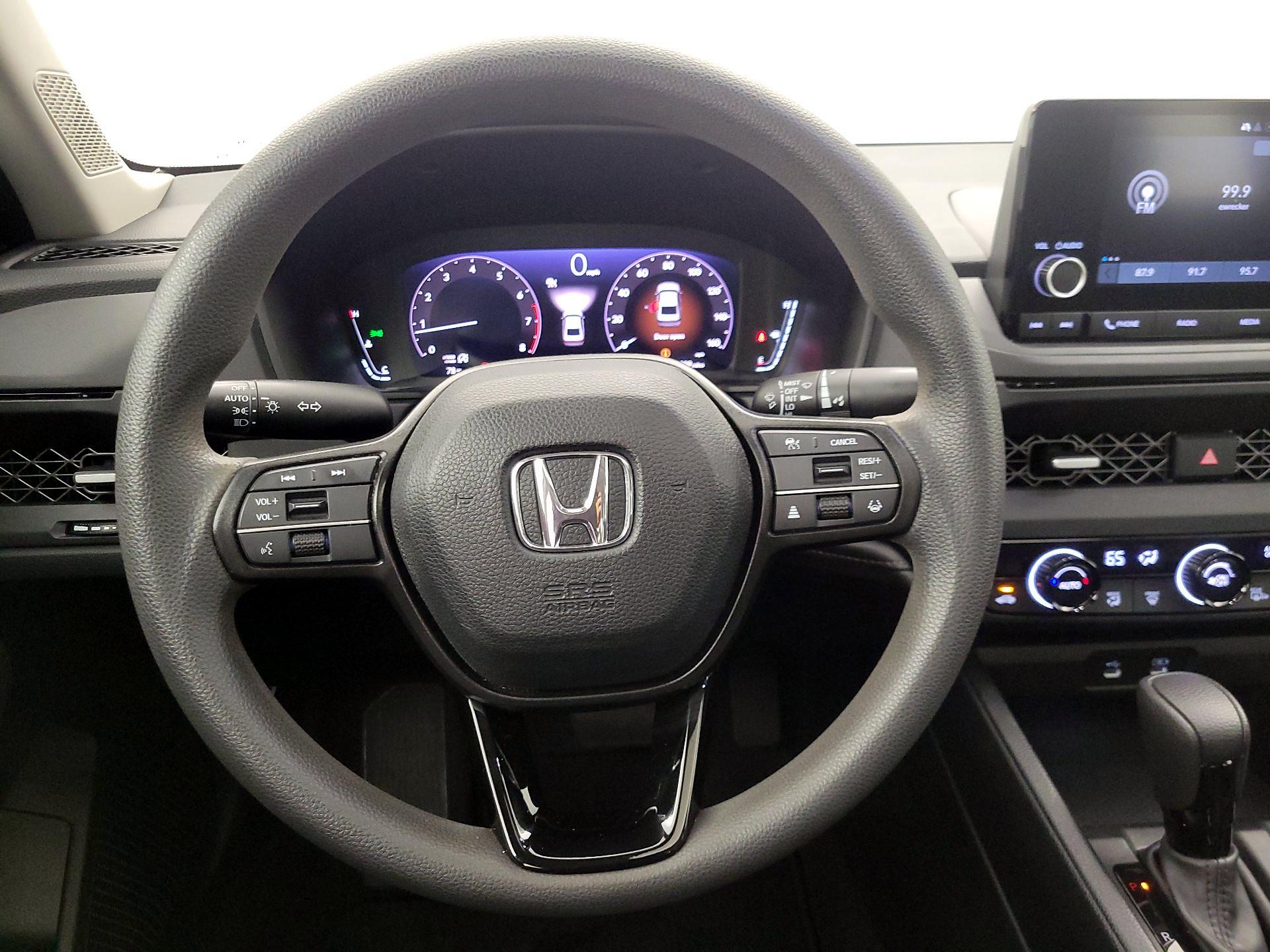 Thumbnail: 2023 Honda Accord - 10