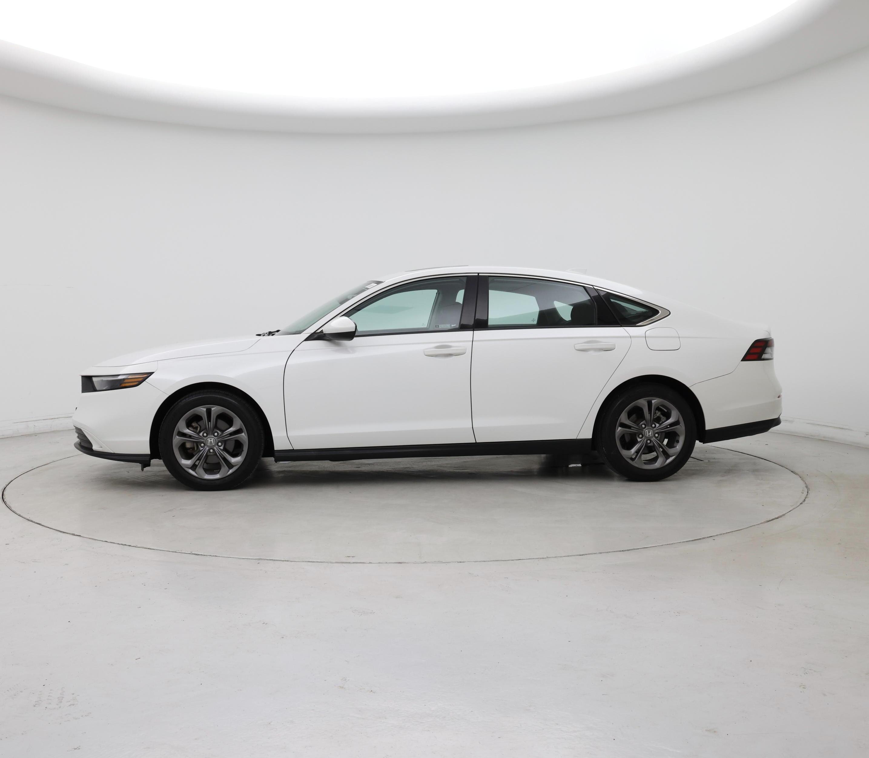 Thumbnail: 2023 Honda Accord - 3