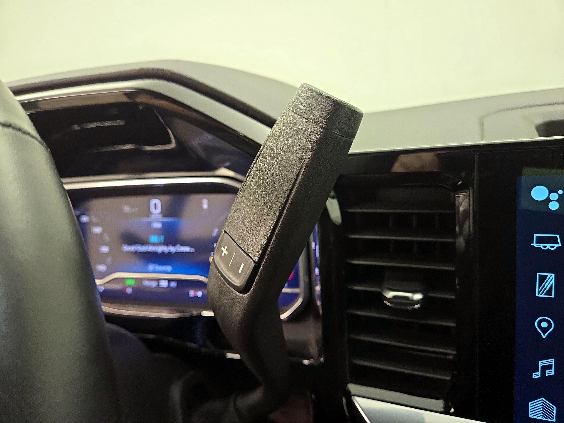 Thumbnail: 2023 Chevrolet Silverado 1500 - 17