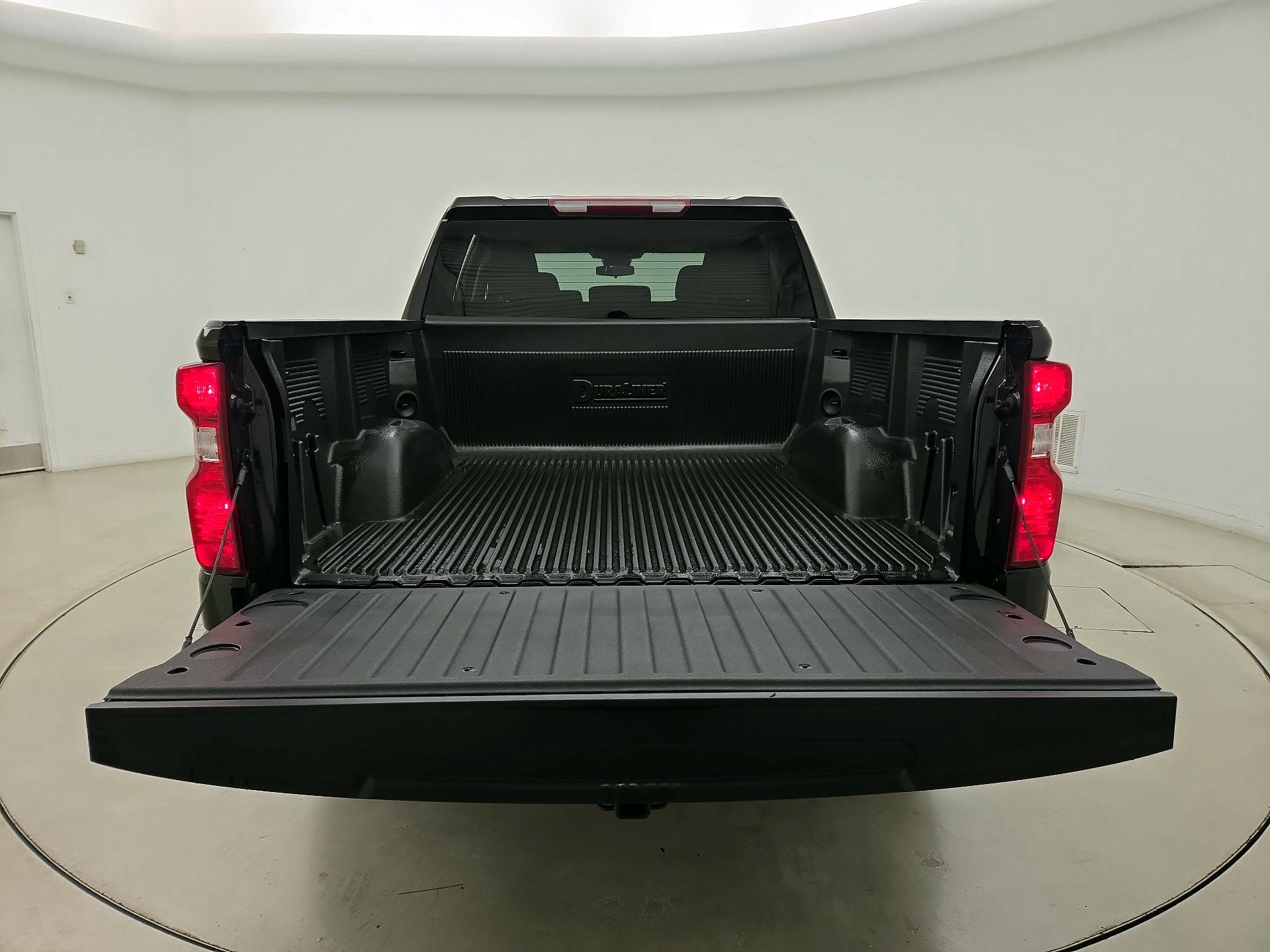 Thumbnail: 2023 Chevrolet Silverado 1500 - 20