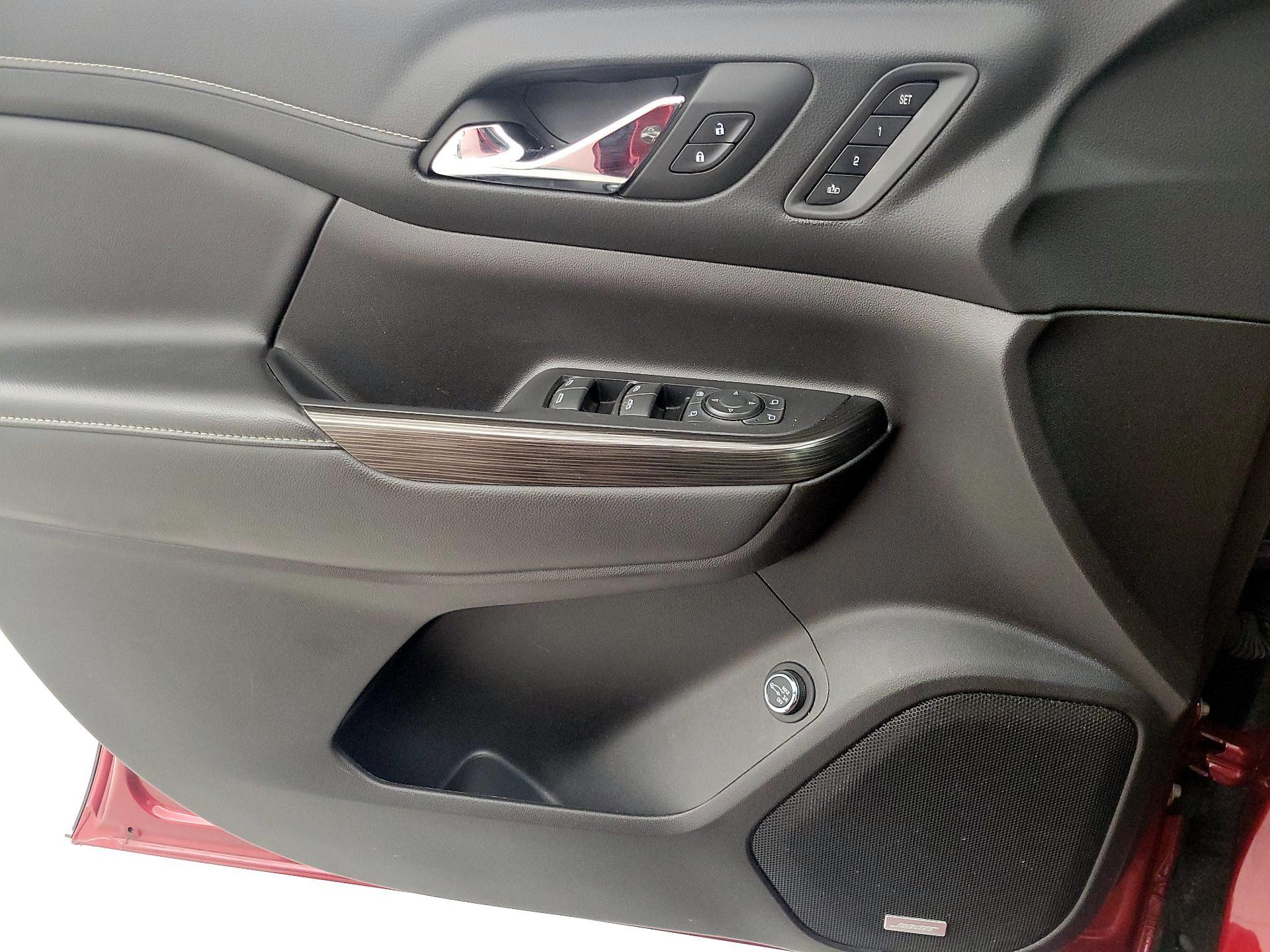 Thumbnail: 2023 GMC Acadia - 12