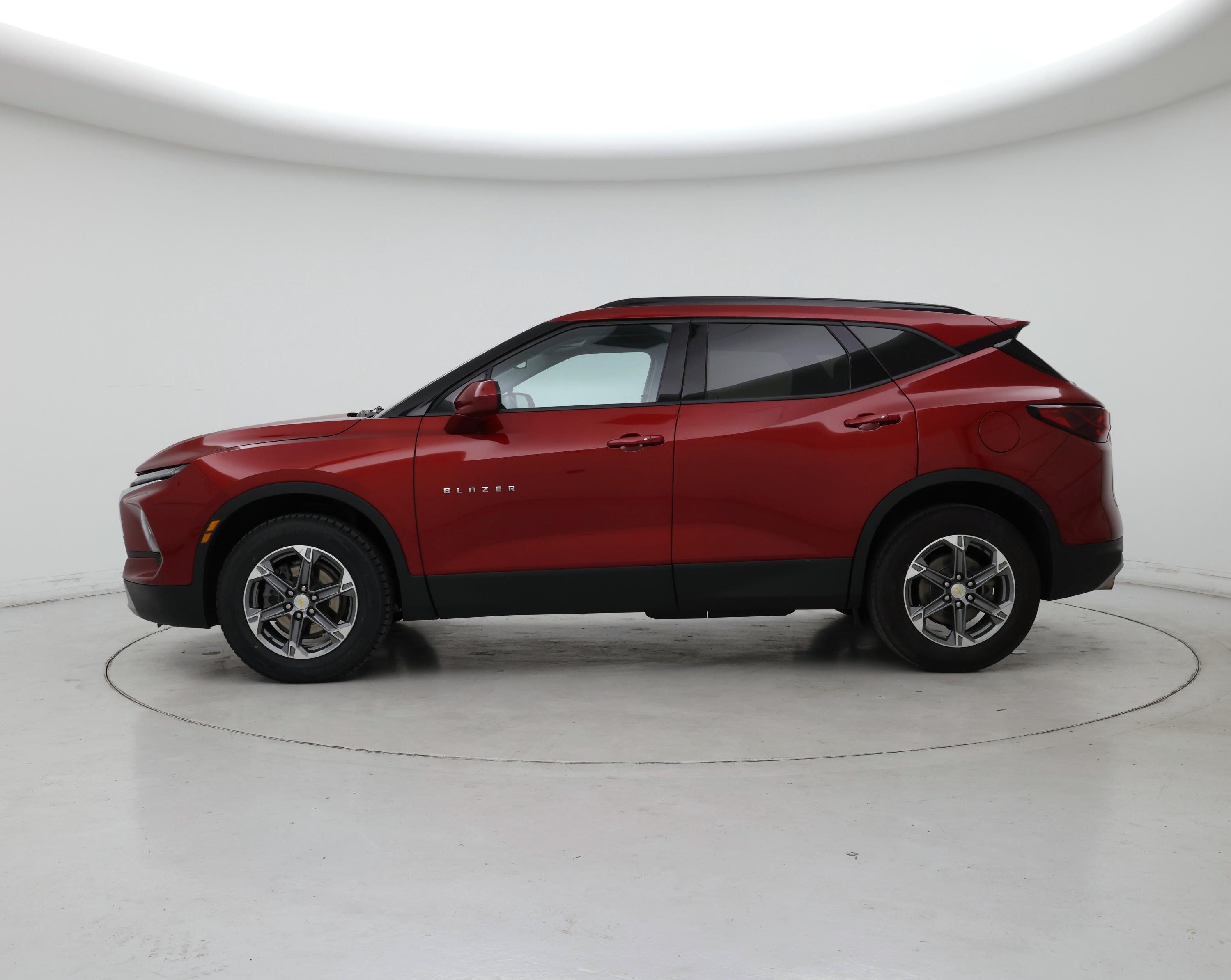 Thumbnail: 2023 Chevrolet Blazer - 3